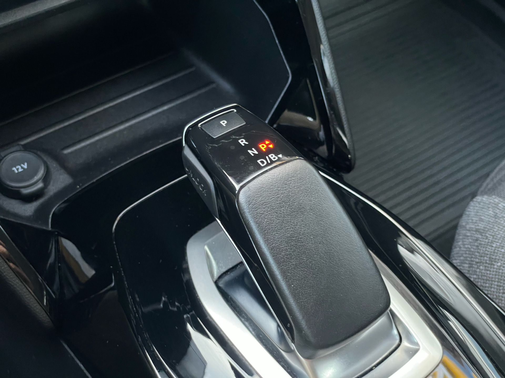 Billede af Peugeot e-2008 EL GT 136HK 5d Aut.