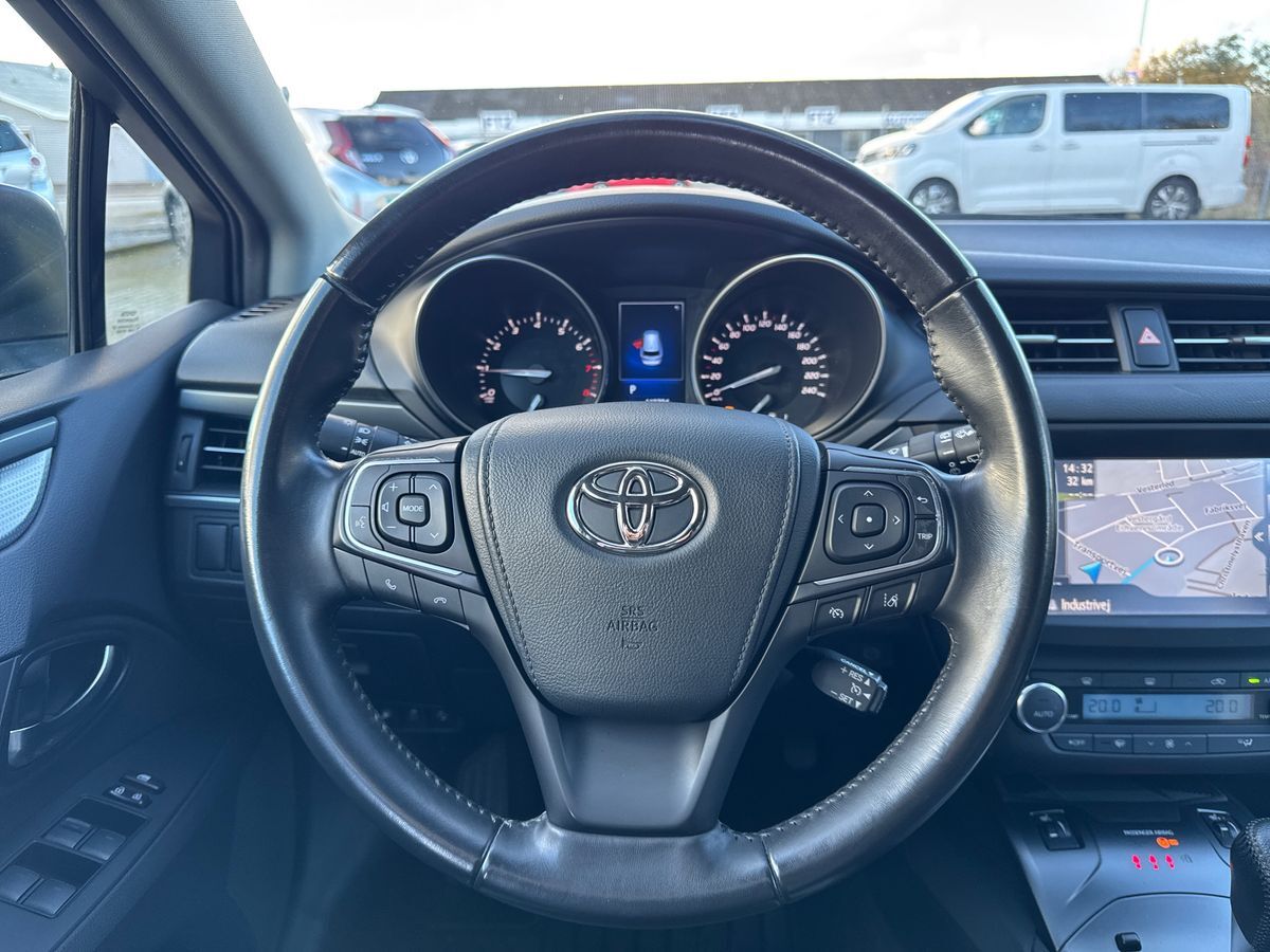 Billede af Toyota Avensis Touring Sports 1,8 VVT-I T2 Selected Multidrive S 147HK Stc 6g Aut.