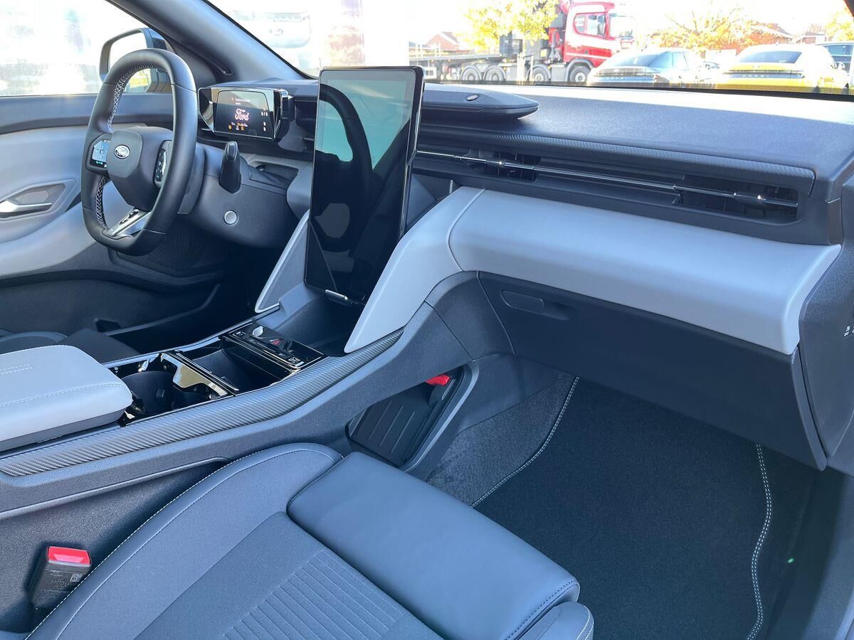 Billede af Ford Capri EL UR Premium 286HK 5d Aut.