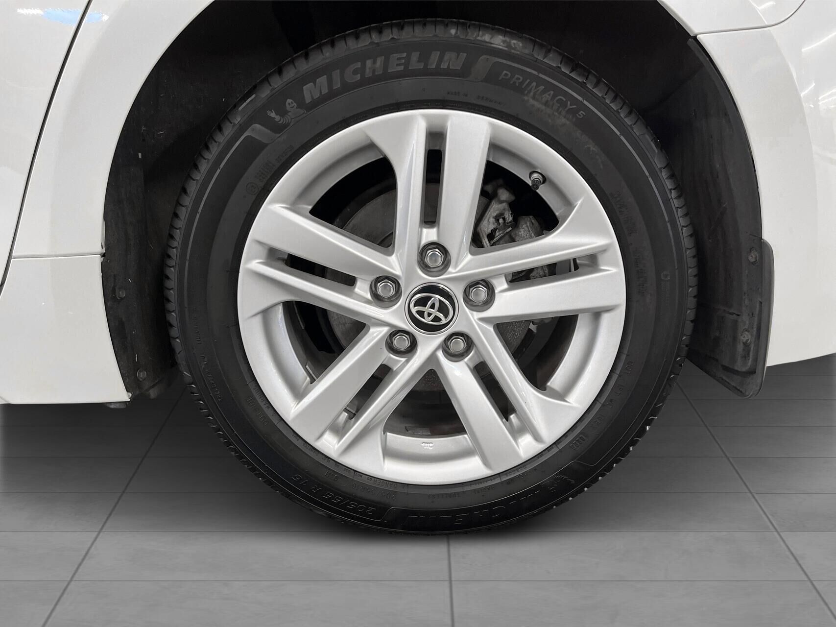 Billede af Toyota Corolla Touring Sports 1,8 Hybrid H3 Smart E-CVT 122HK Stc Trinl. Gear