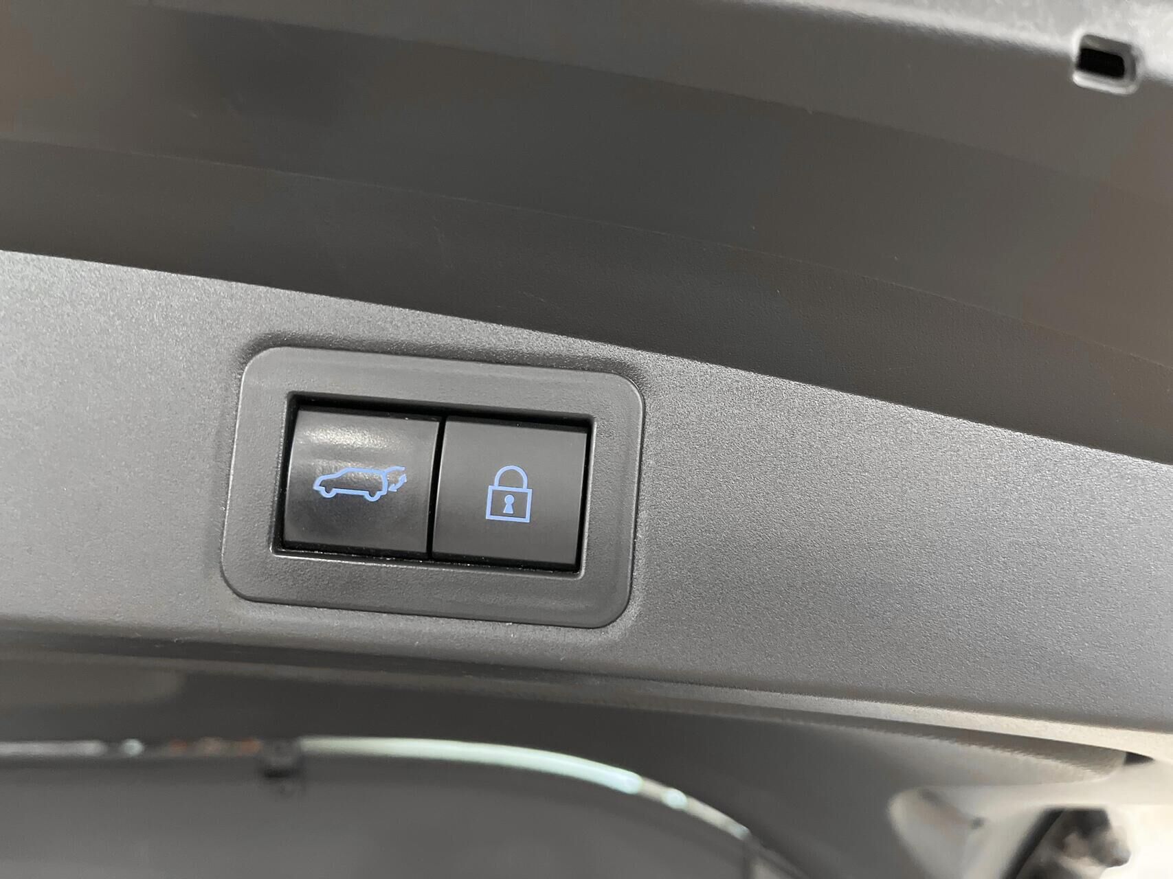 Billede af Toyota Corolla Touring Sports 1,8 Hybrid H3 Smart E-CVT 122HK Stc Trinl. Gear