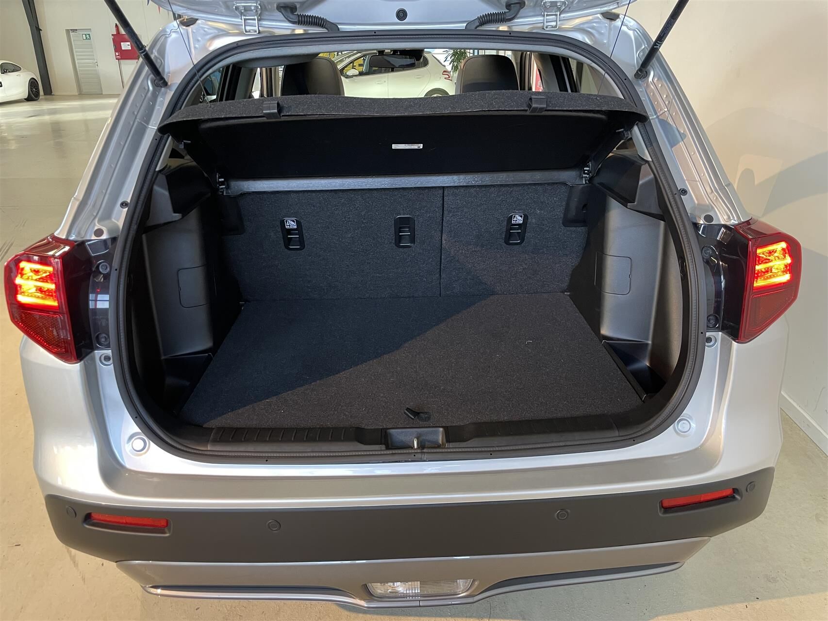 Billede af Suzuki Vitara 1,4 Boosterjet  Mild hybrid Adventure 129HK 5d 6g Aut.