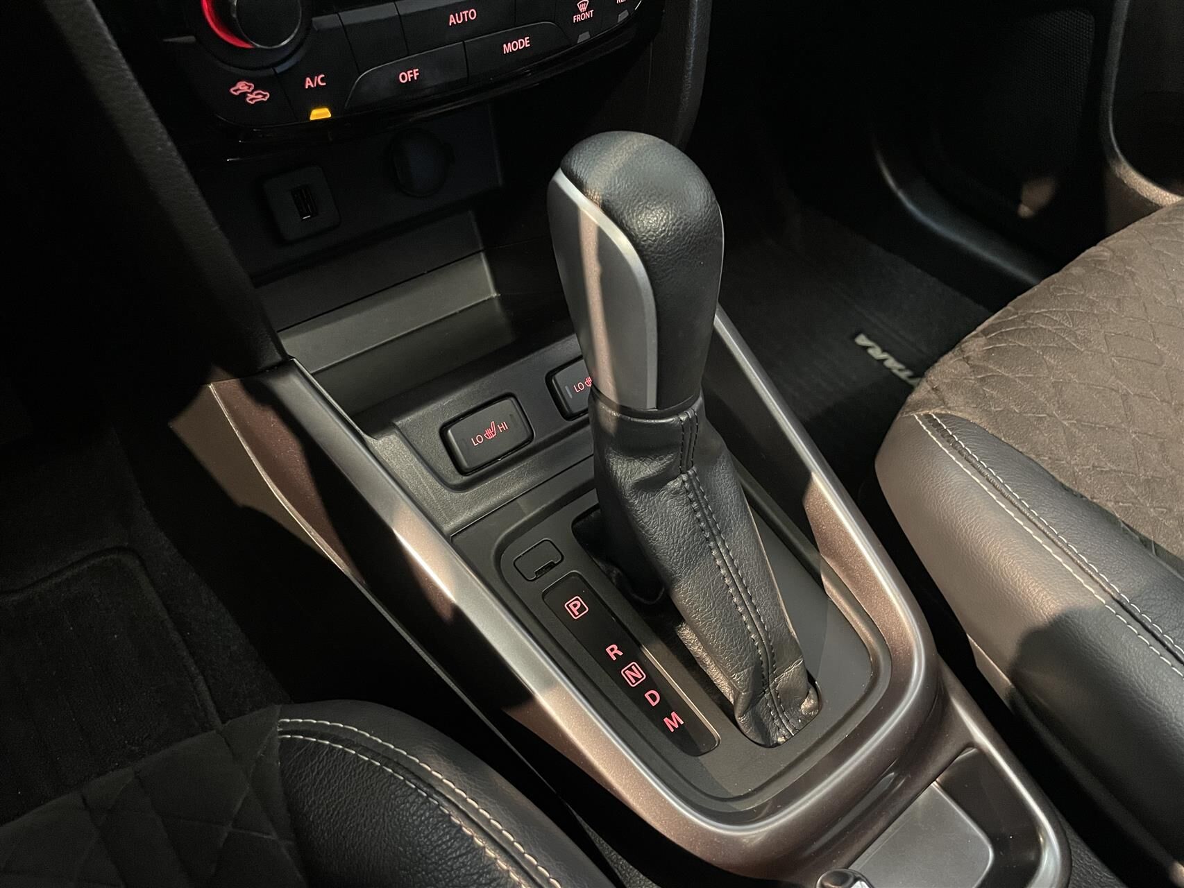 Billede af Suzuki Vitara 1,4 Boosterjet  Mild hybrid Adventure 129HK 5d 6g Aut.