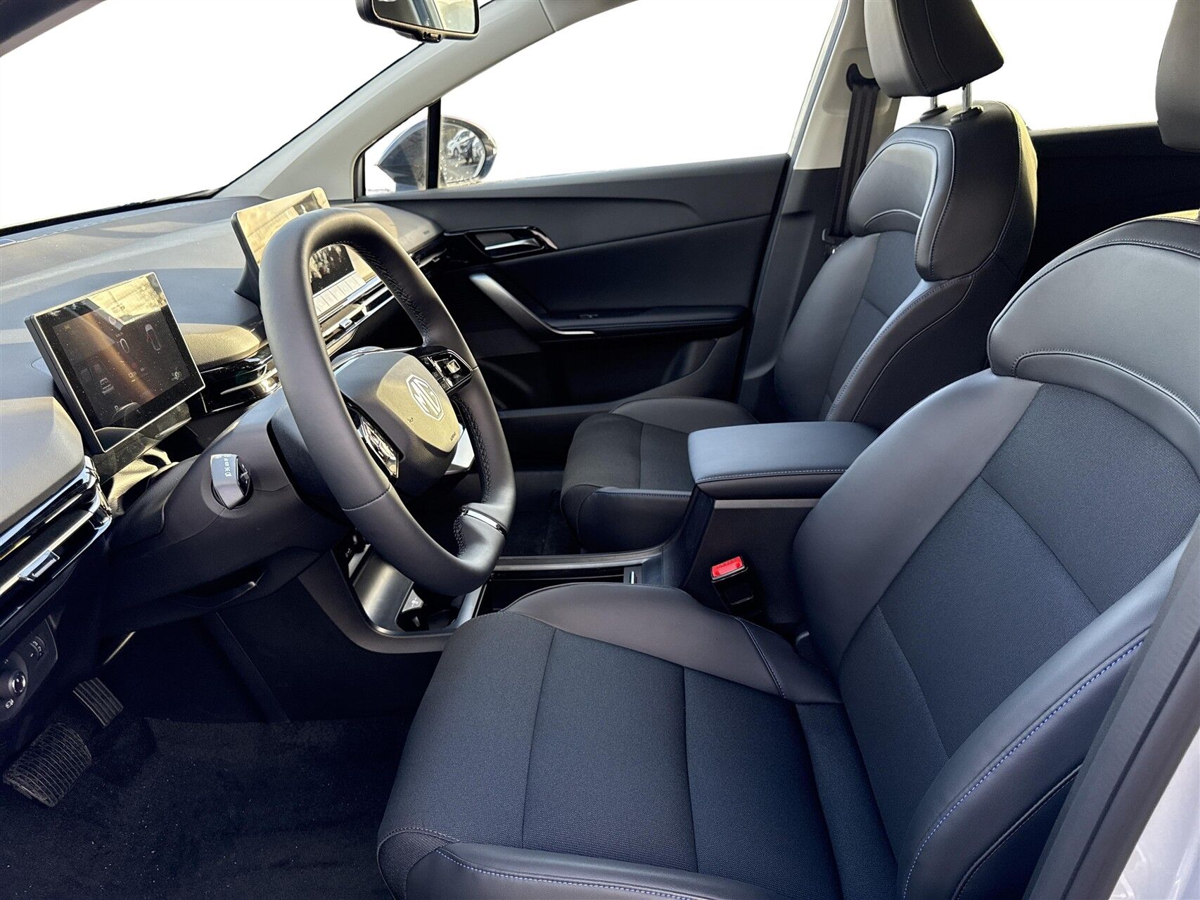 Billede af MG MG4 Electric EL Luxury Long Range 204HK 5d Aut.