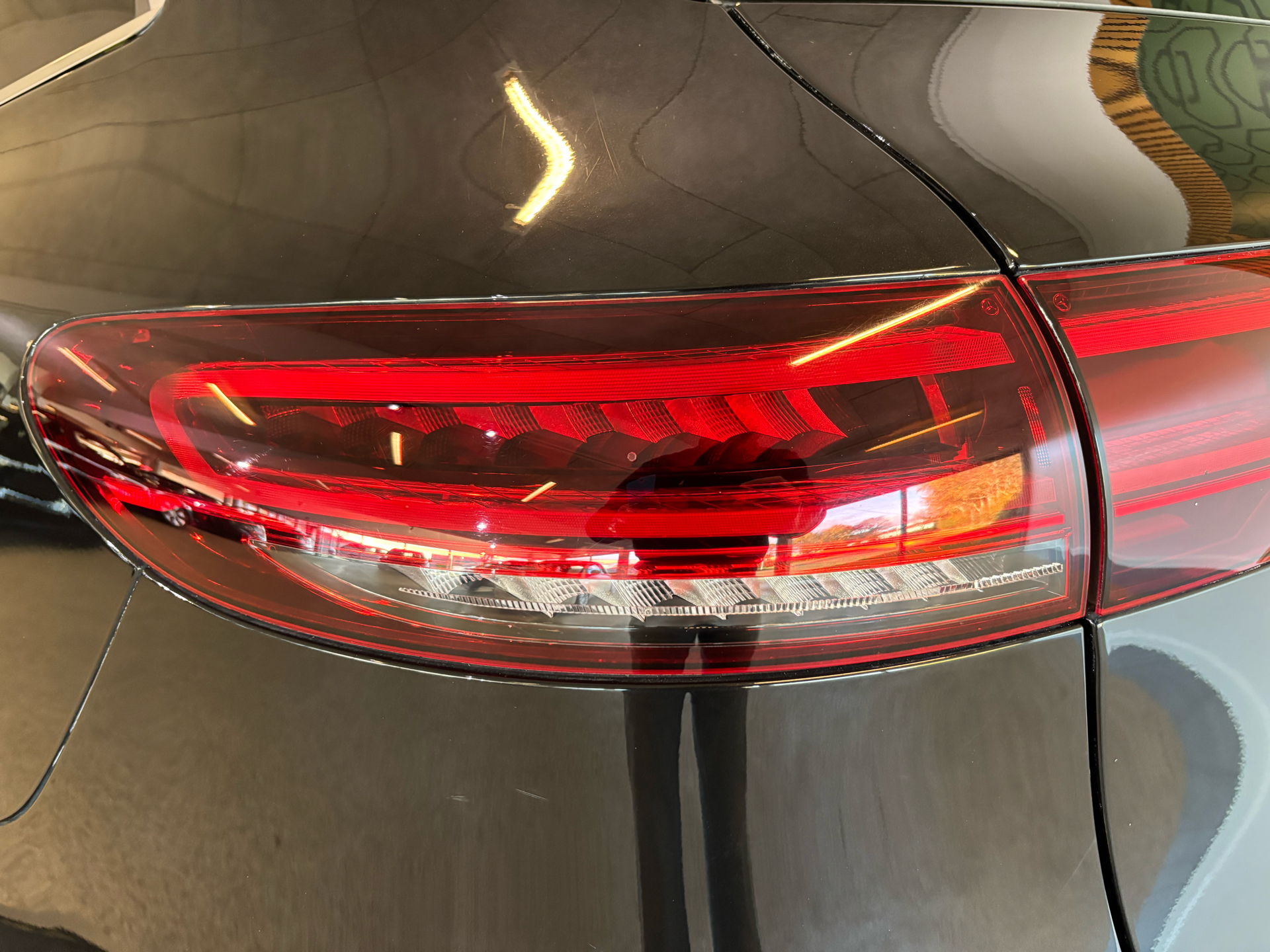 Billede af Mercedes-Benz EQC 400 EL 4Matic 408HK 5d Aut.