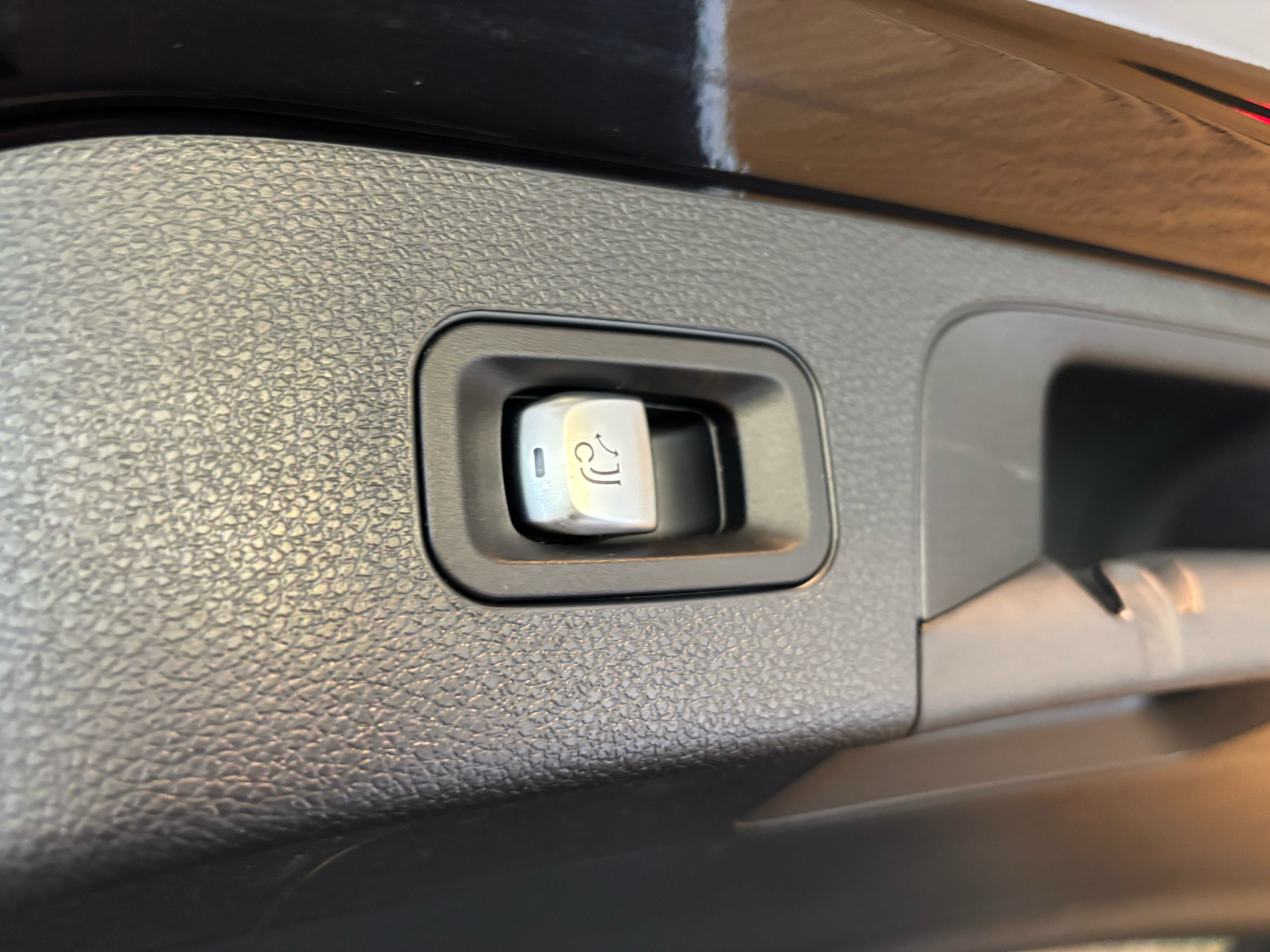 Billede af Mercedes-Benz EQC 400 EL 4Matic 408HK 5d Aut.