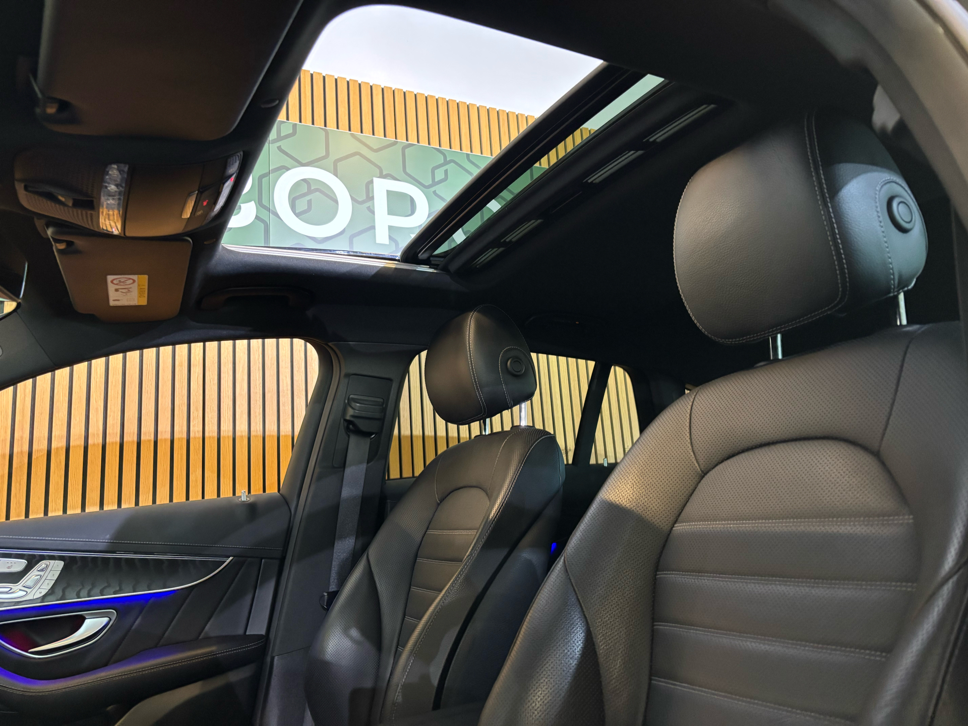 Billede af Mercedes-Benz EQC 400 EL 4Matic 408HK 5d Aut.