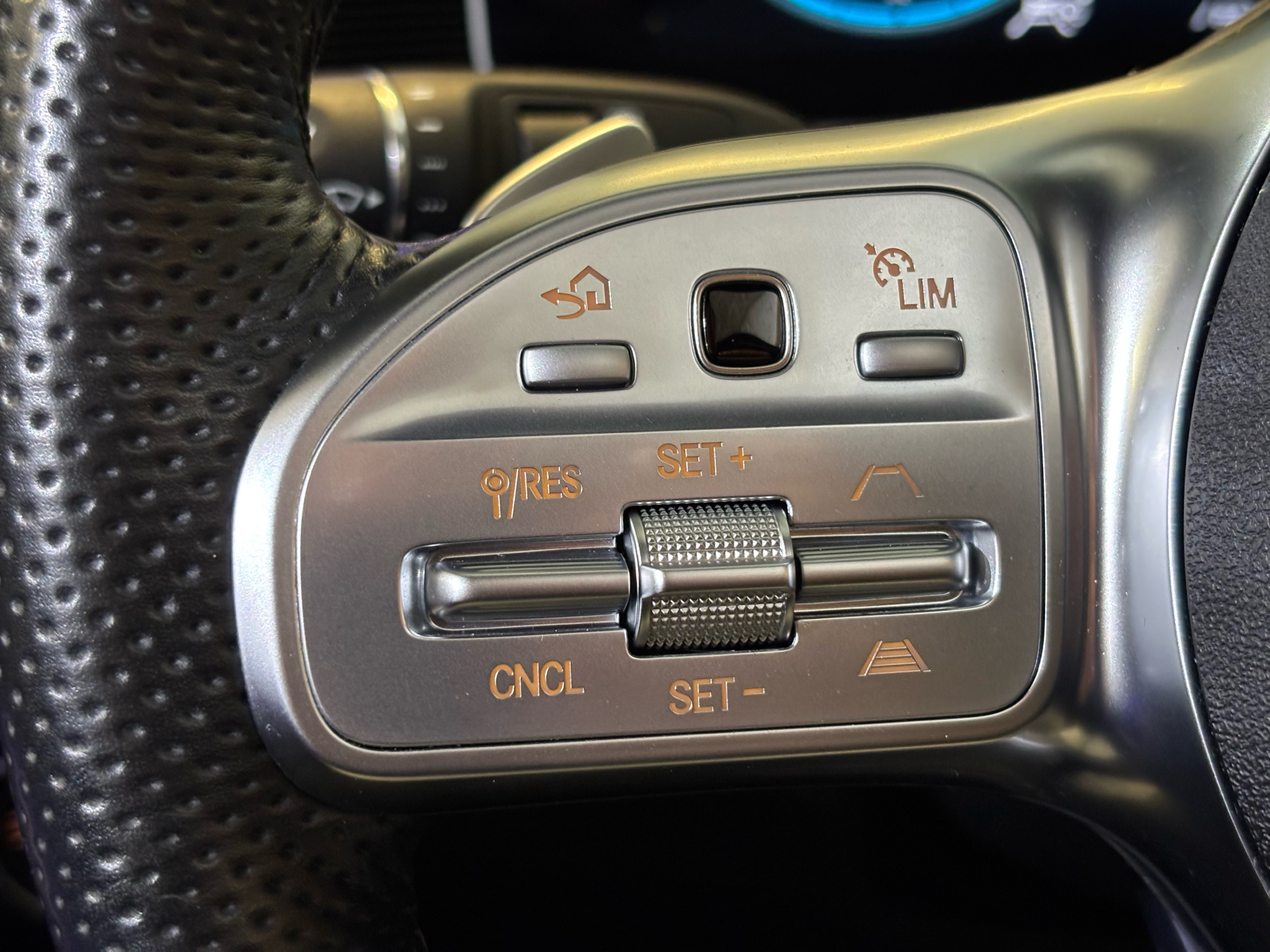 Billede af Mercedes-Benz EQC 400 EL 4Matic 408HK 5d Aut.