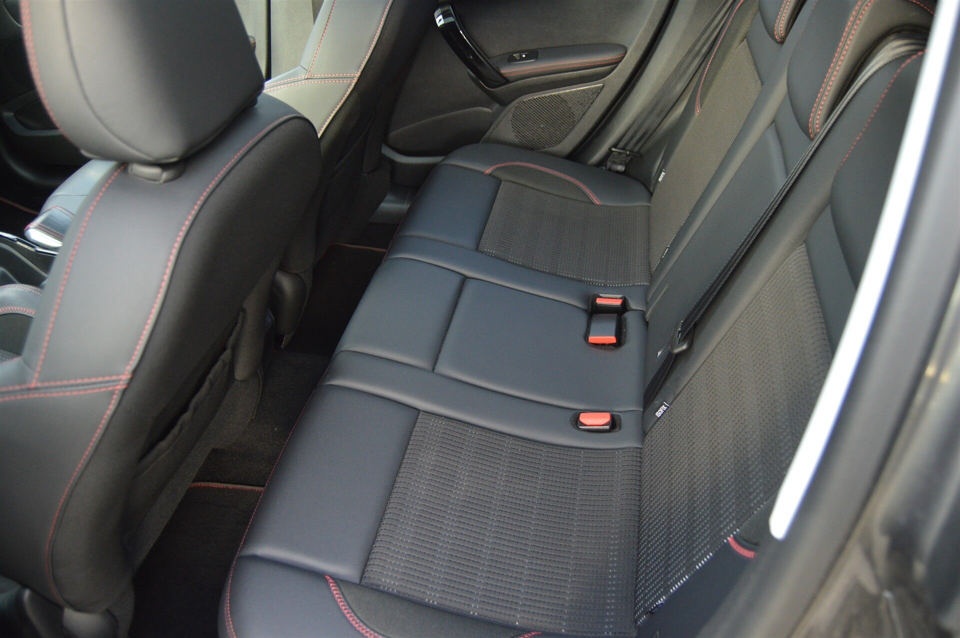 Billede af Peugeot 2008 1,5 BlueHDi GT Line Sky EAT6 120HK 5d 6g Aut.