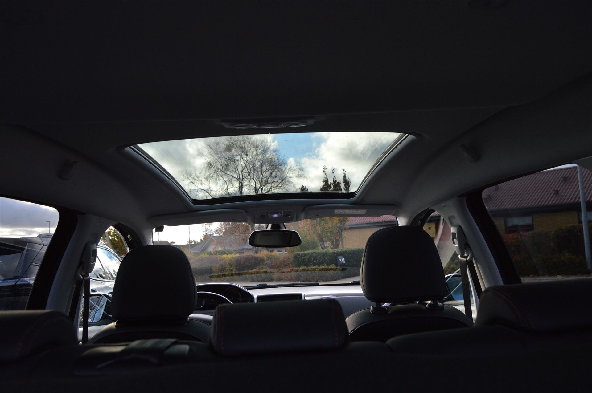 Billede af Peugeot 2008 1,5 BlueHDi GT Line Sky EAT6 120HK 5d 6g Aut.