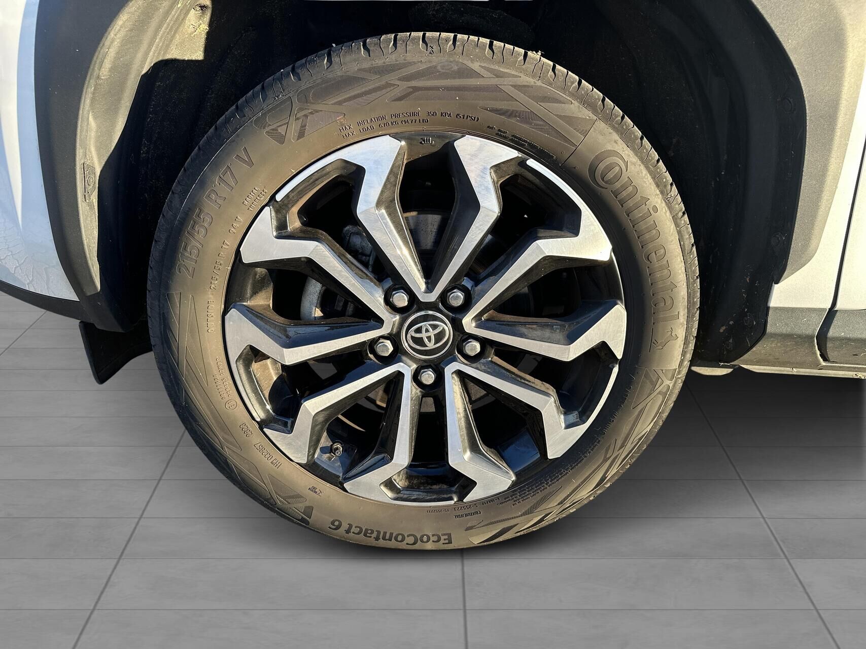 Billede af Toyota Yaris Cross 1,5 Hybrid Style AWD-i 116HK 5d Trinl. Gear