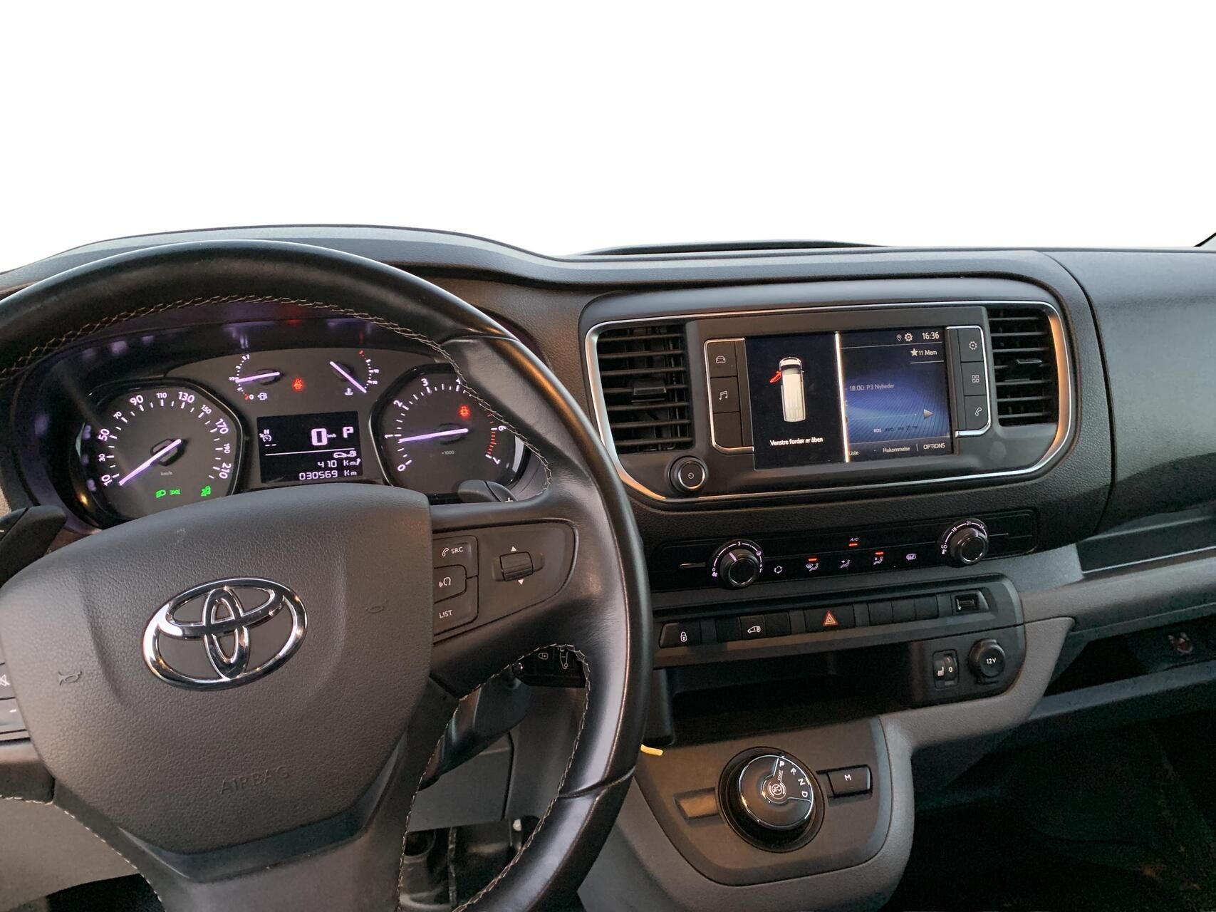 Billede af Toyota Proace Long 2,0 D Comfort Master 144HK Van 8g Aut.