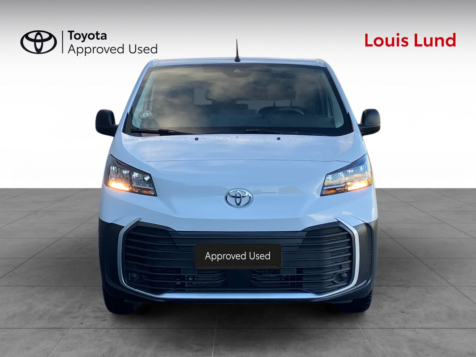 Billede af Toyota Proace Electric Long EL Comfort Master m/ 2 Skydedøre 136HK Van Aut.