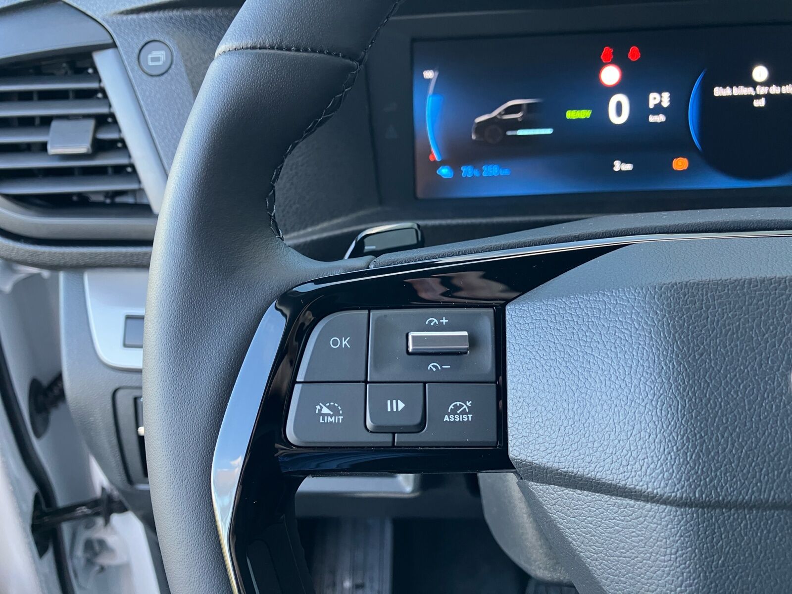 Billede af Toyota Proace Electric Long EL Comfort Master m/ 2 Skydedøre 136HK Van Aut.