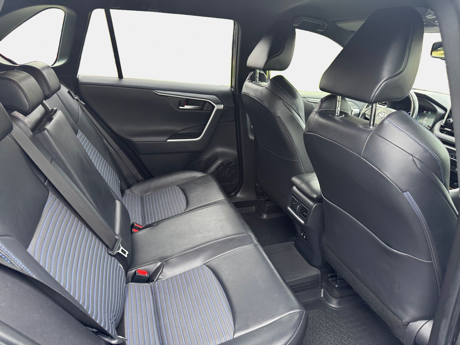 Billede af Toyota RAV4 2,5 Hybrid H3 Style 218HK 5d 6g Aut.