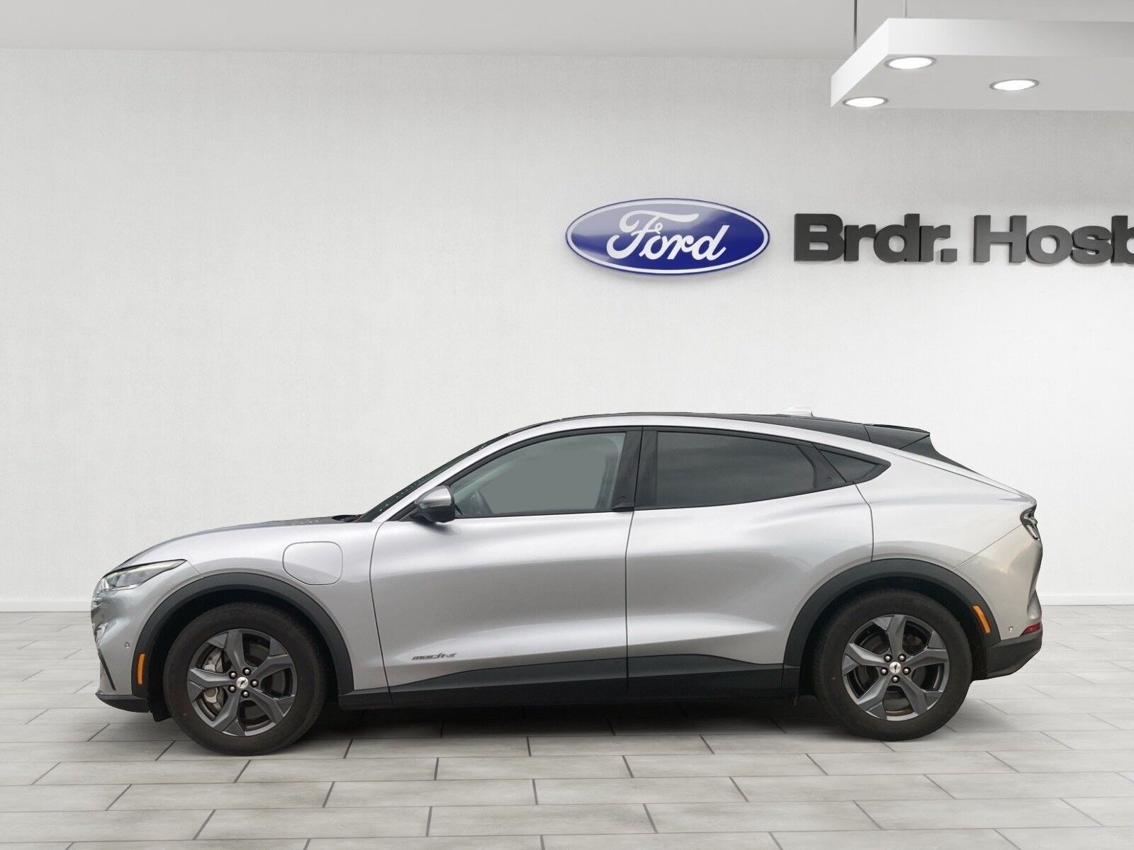 Billede af Ford Mustang Mach-E EL SR 269HK 5d Aut.