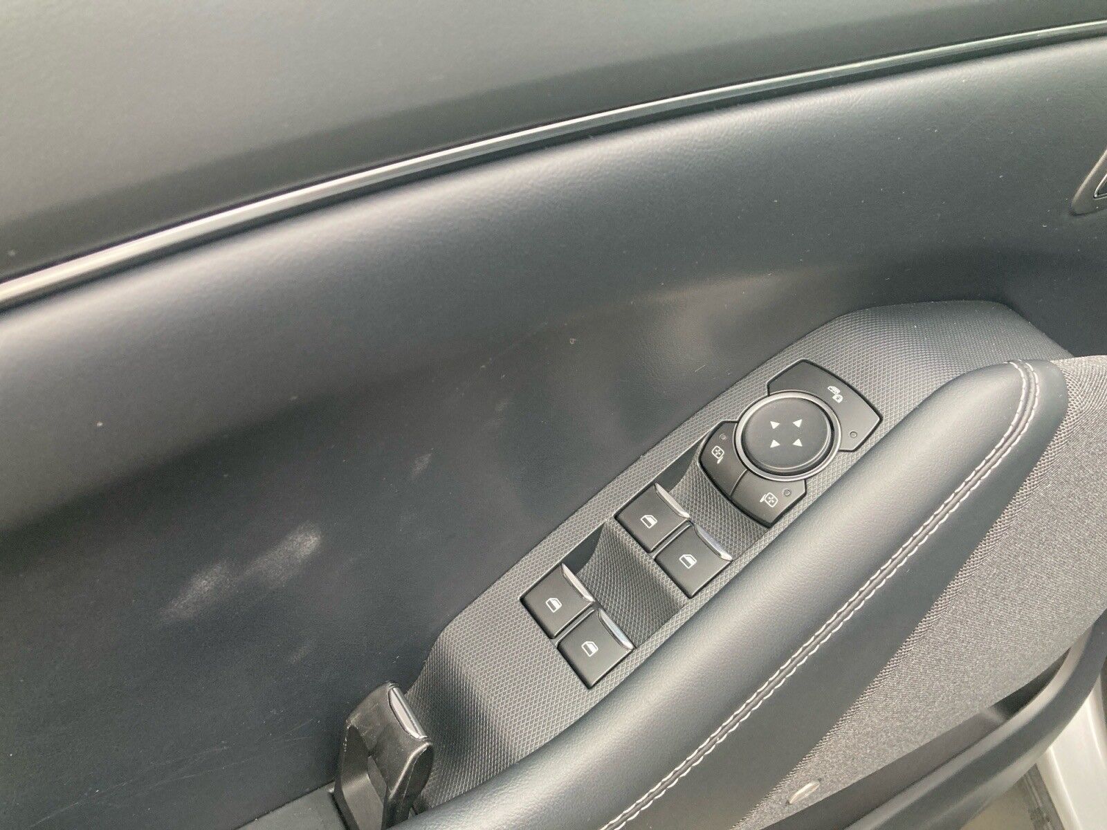 Billede af Ford Mustang Mach-E EL SR 269HK 5d Aut.