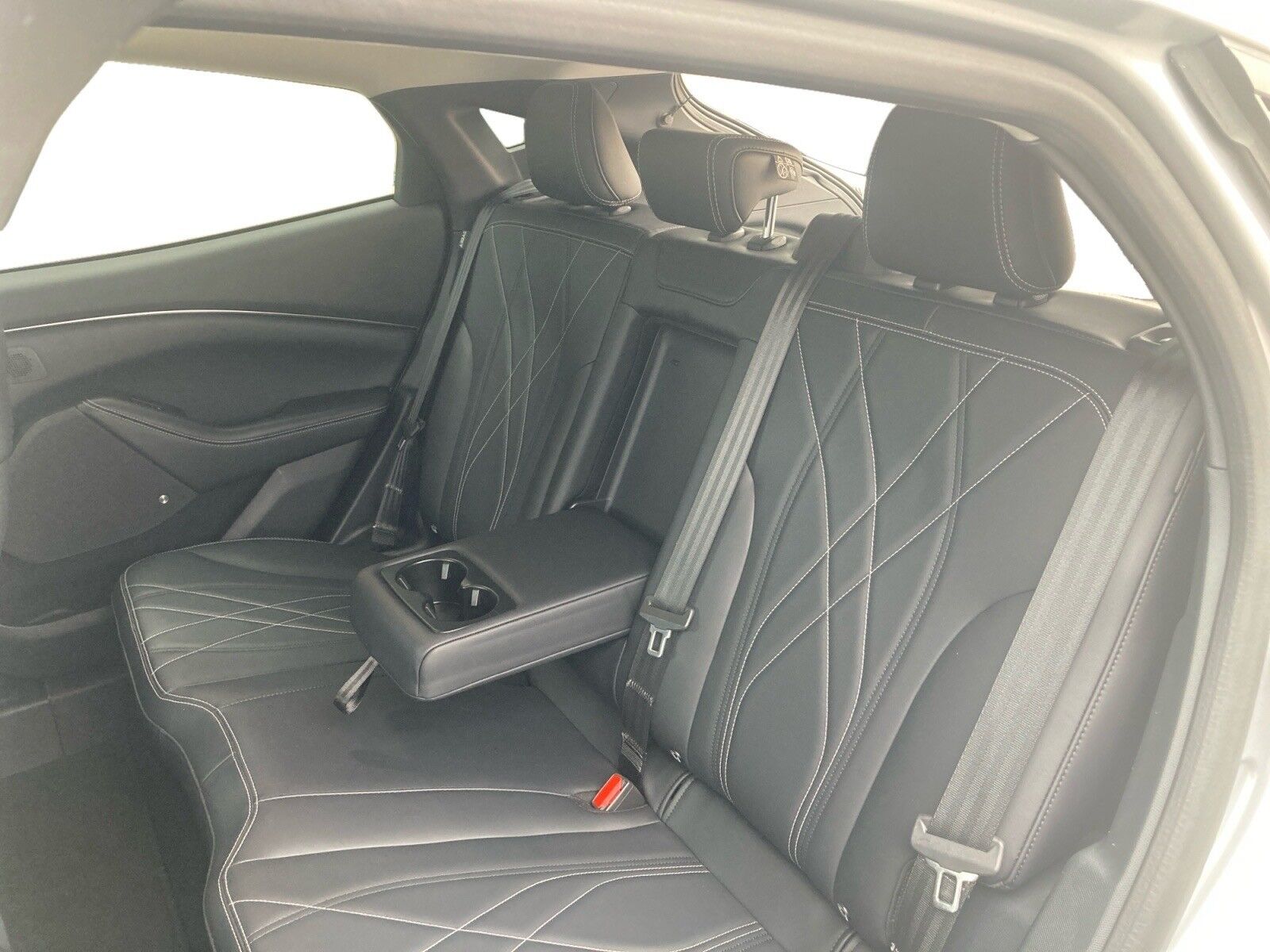 Billede af Ford Mustang Mach-E EL SR 269HK 5d Aut.