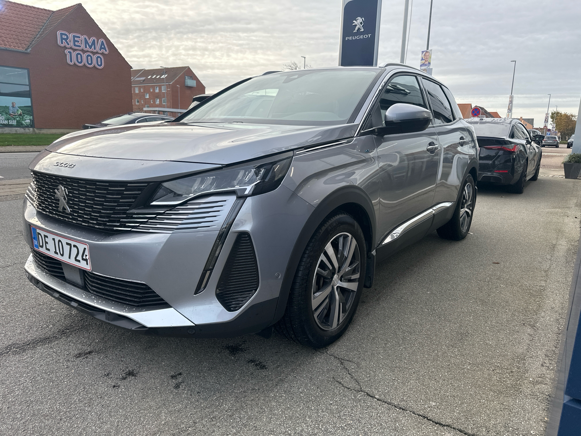 Billede af Peugeot 3008 1,6 PureTech  Plugin-hybrid Allure Pack EAT8 225HK 5d 8g Aut.