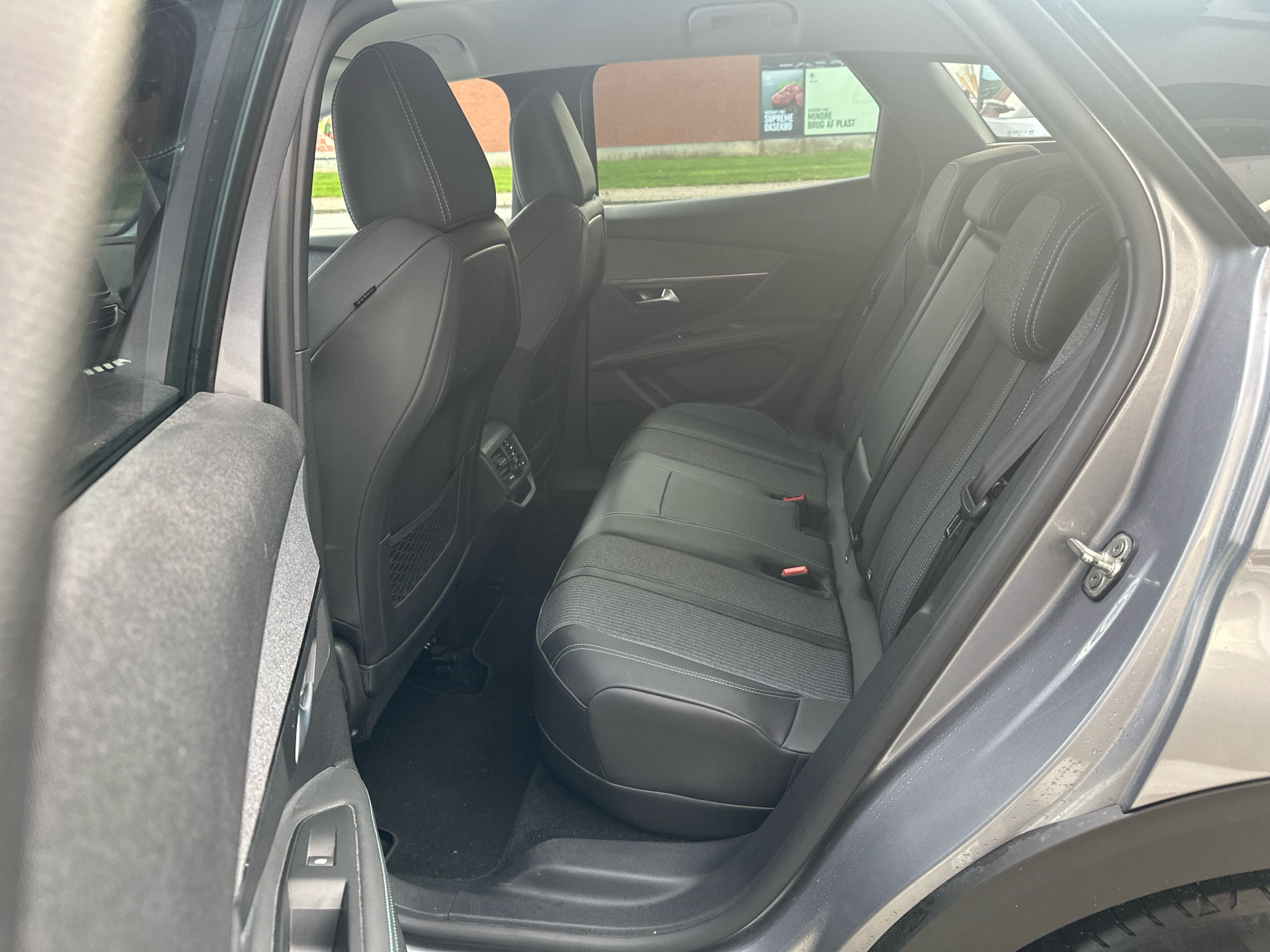 Billede af Peugeot 3008 1,6 PureTech  Plugin-hybrid Allure Pack EAT8 225HK 5d 8g Aut.