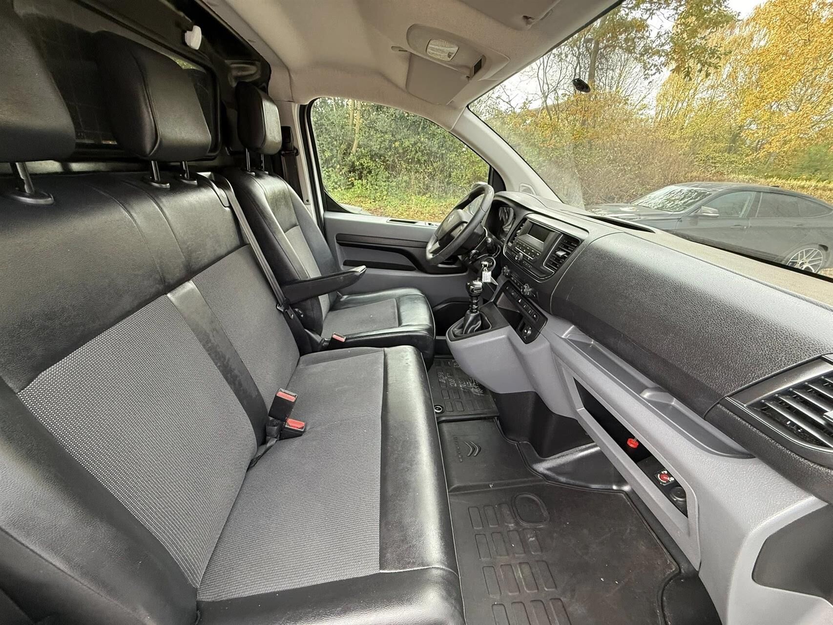 Billede af Citroën Jumpy L2N1 1,6 Blue HDi 115HK Van