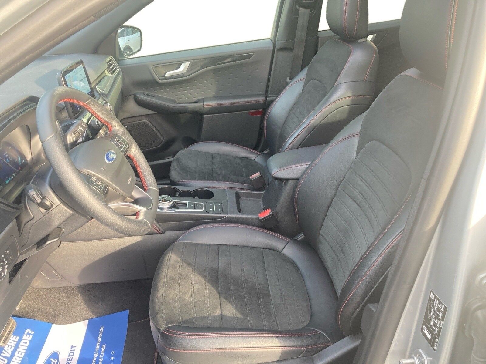 Billede af Ford Kuga 2,5 Plugin-hybrid ST-Line X CVT 225HK 5d Trinl. Gear