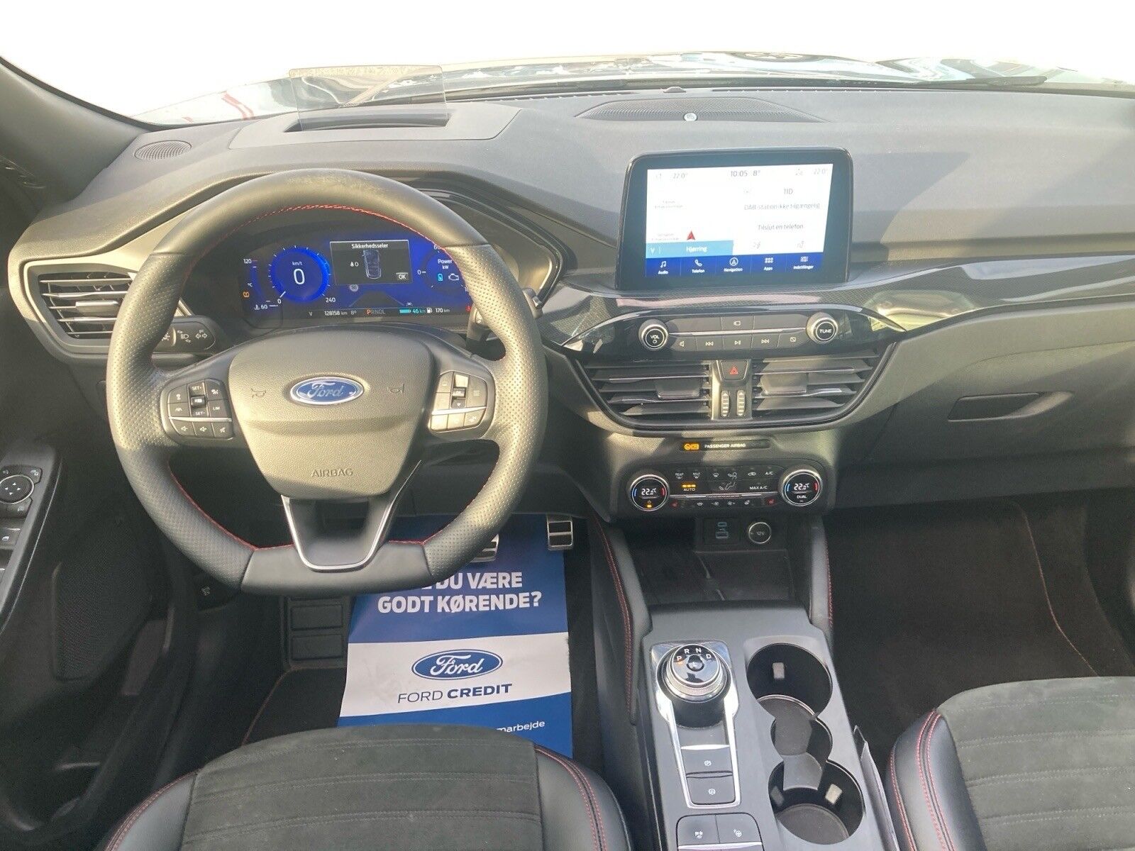 Billede af Ford Kuga 2,5 Plugin-hybrid ST-Line X CVT 225HK 5d Trinl. Gear