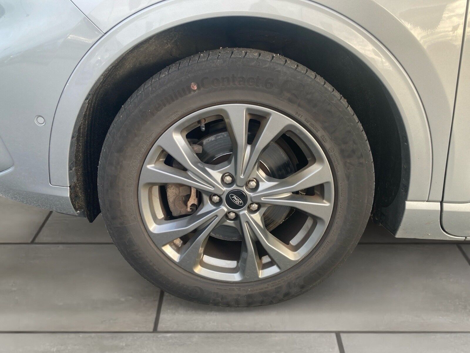 Billede af Ford Kuga 2,5 Plugin-hybrid ST-Line X CVT 225HK 5d Trinl. Gear