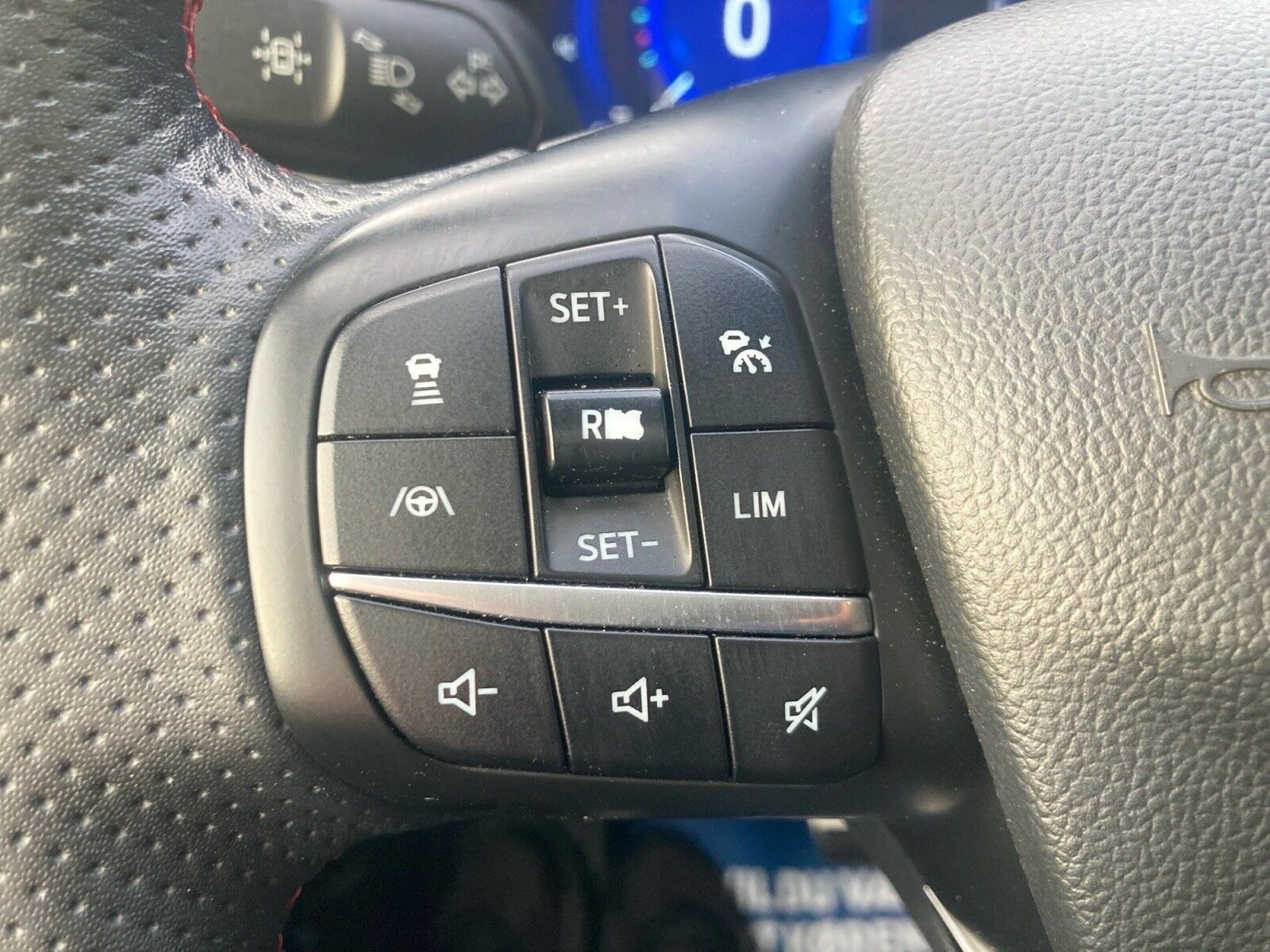 Billede af Ford Kuga 2,5 Plugin-hybrid ST-Line X CVT 225HK 5d Trinl. Gear