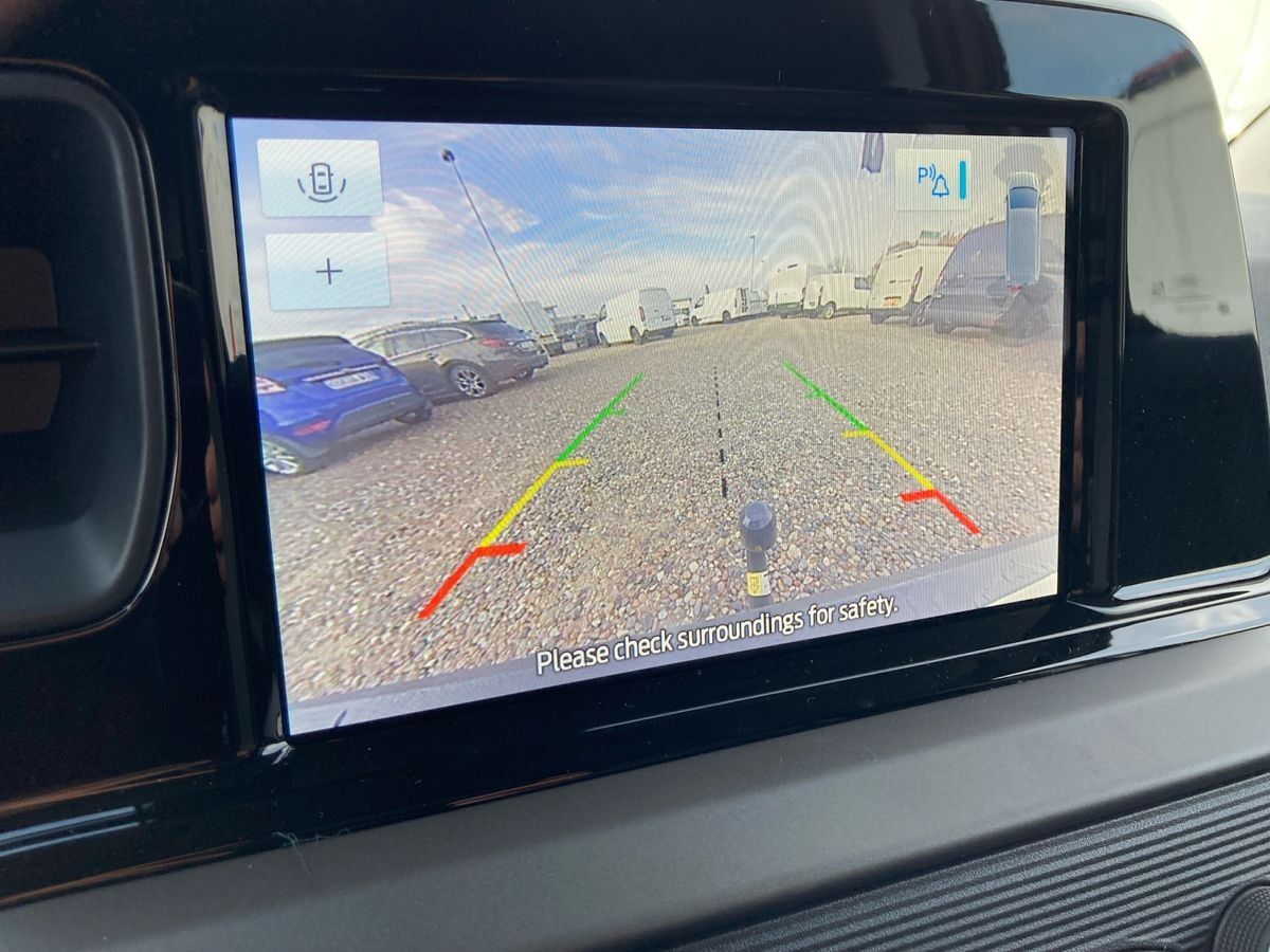 Billede af Ford Transit Courier 1,0 EcoBoost Limited DCT 125HK Van 7g Aut.