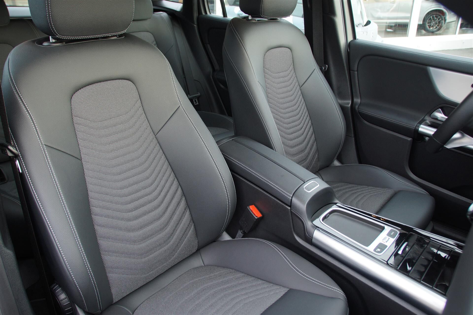 Billede af Mercedes-Benz EQA 250 EL Progressive Advanced 190HK 5d Aut.