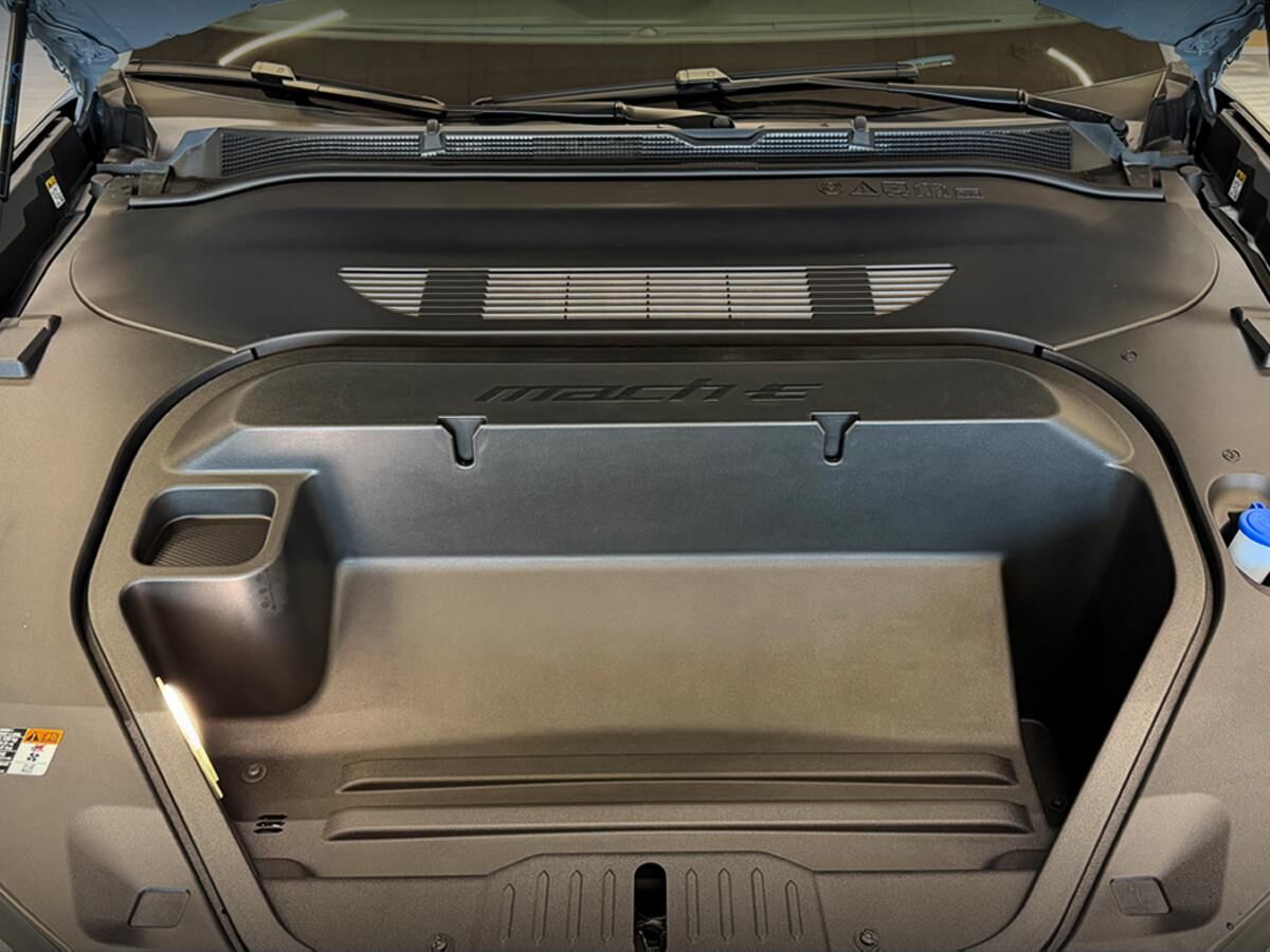 Billede af Ford Mustang Mach-E EL UR Premium AWD 375HK 5d Aut.