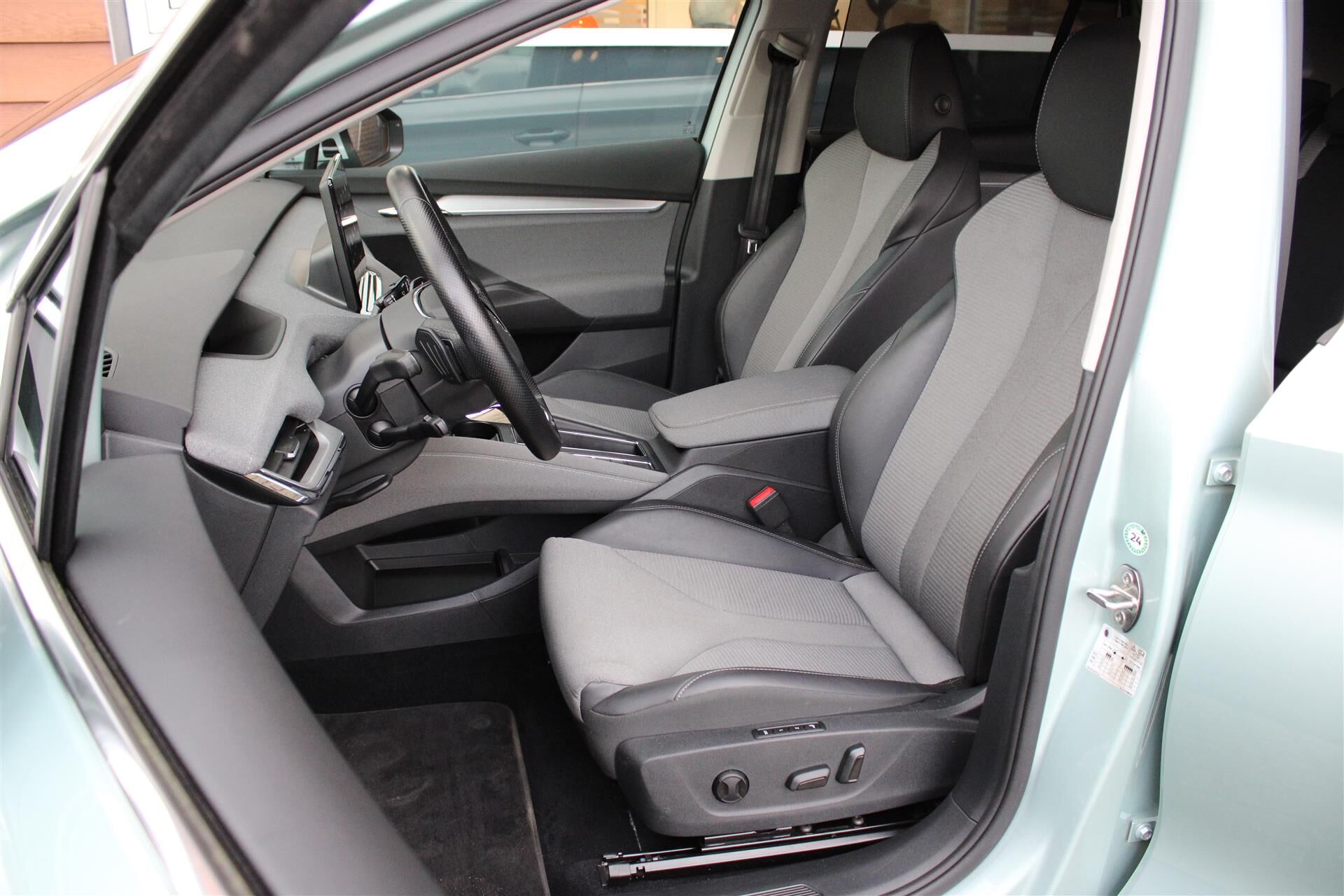 Billede af Skoda Enyaq iV 80X EL 4x4 265HK 5d Aut.