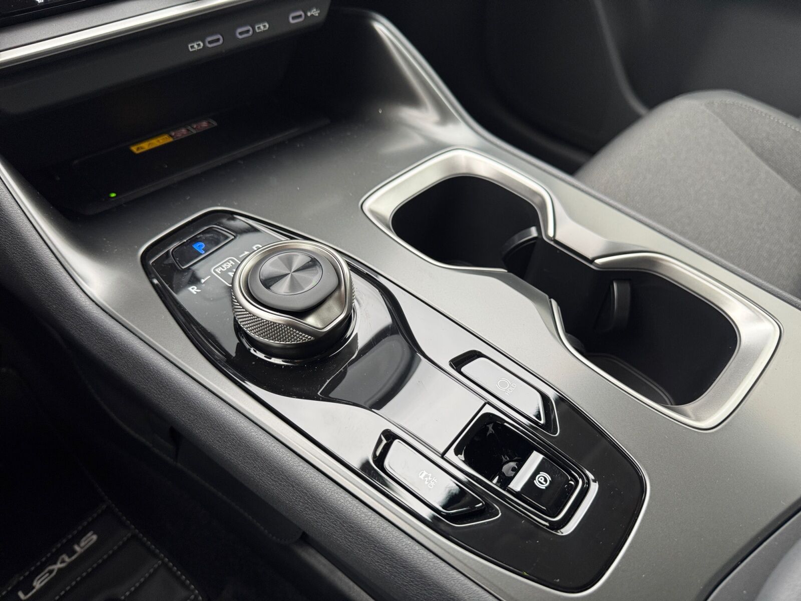 Billede af Lexus RZ 300e EL Comfort 204HK 4d Aut.