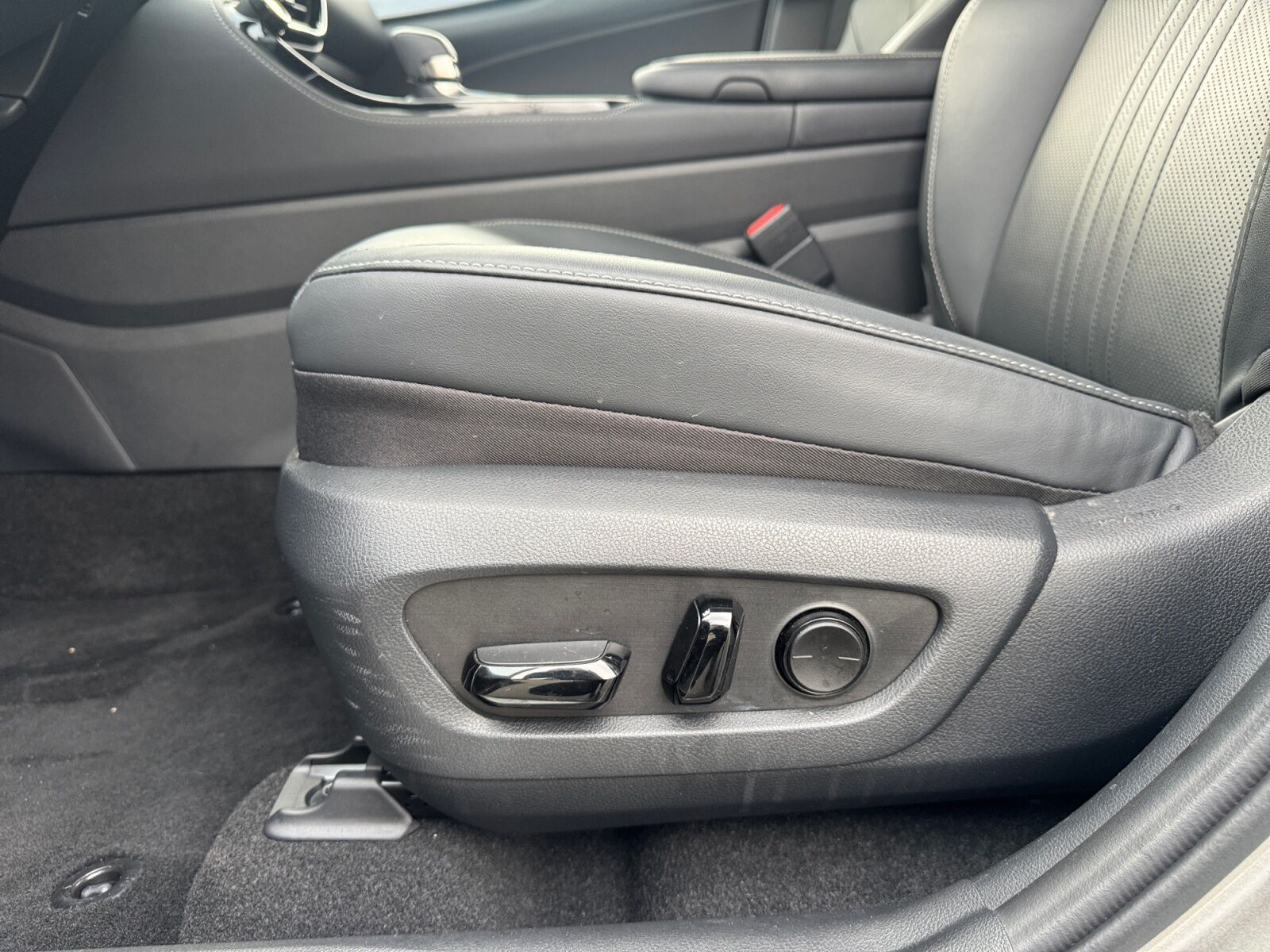 Billede af Lexus NX 450h+ 2,5 Plugin-hybrid Business Plus 4WD 309HK 5d Trinl. Gear