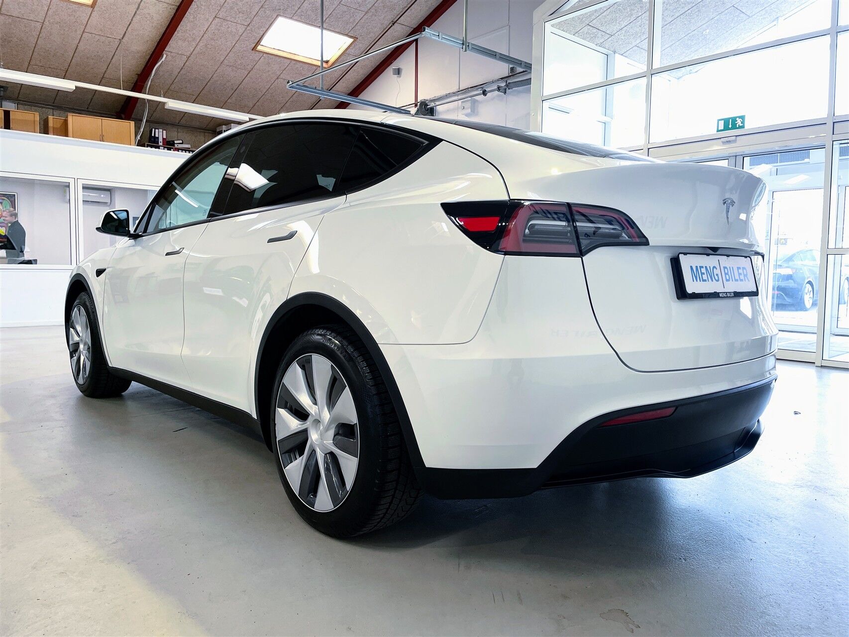 Billede af Tesla Model Y EL RWD 299HK 5d Aut.