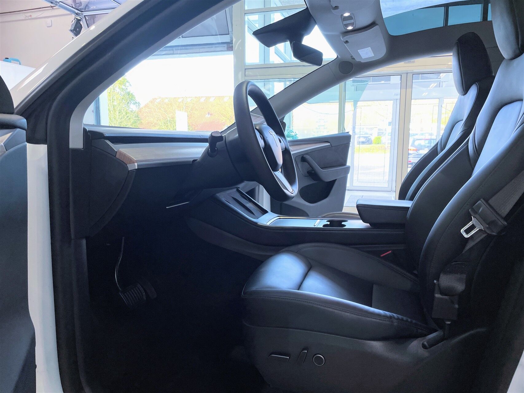 Billede af Tesla Model Y EL RWD 299HK 5d Aut.