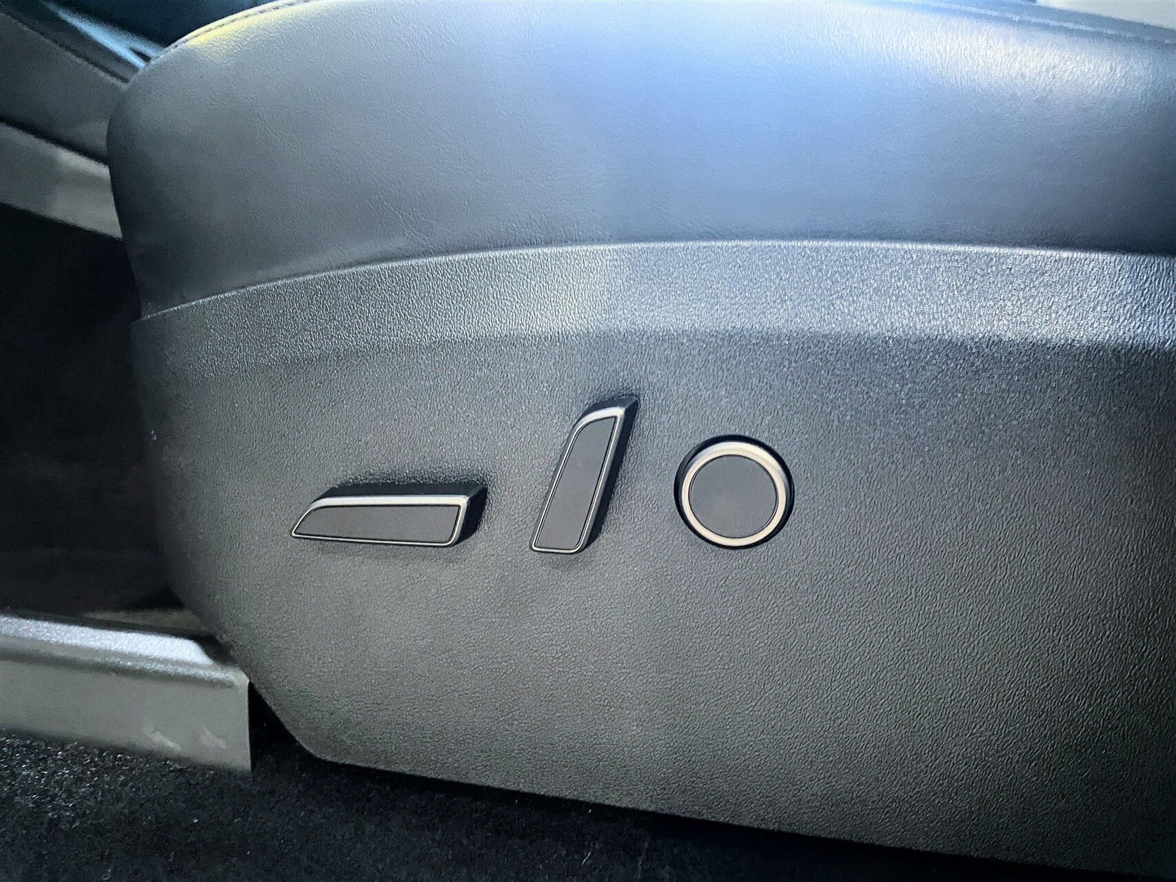 Billede af Tesla Model Y EL RWD 299HK 5d Aut.