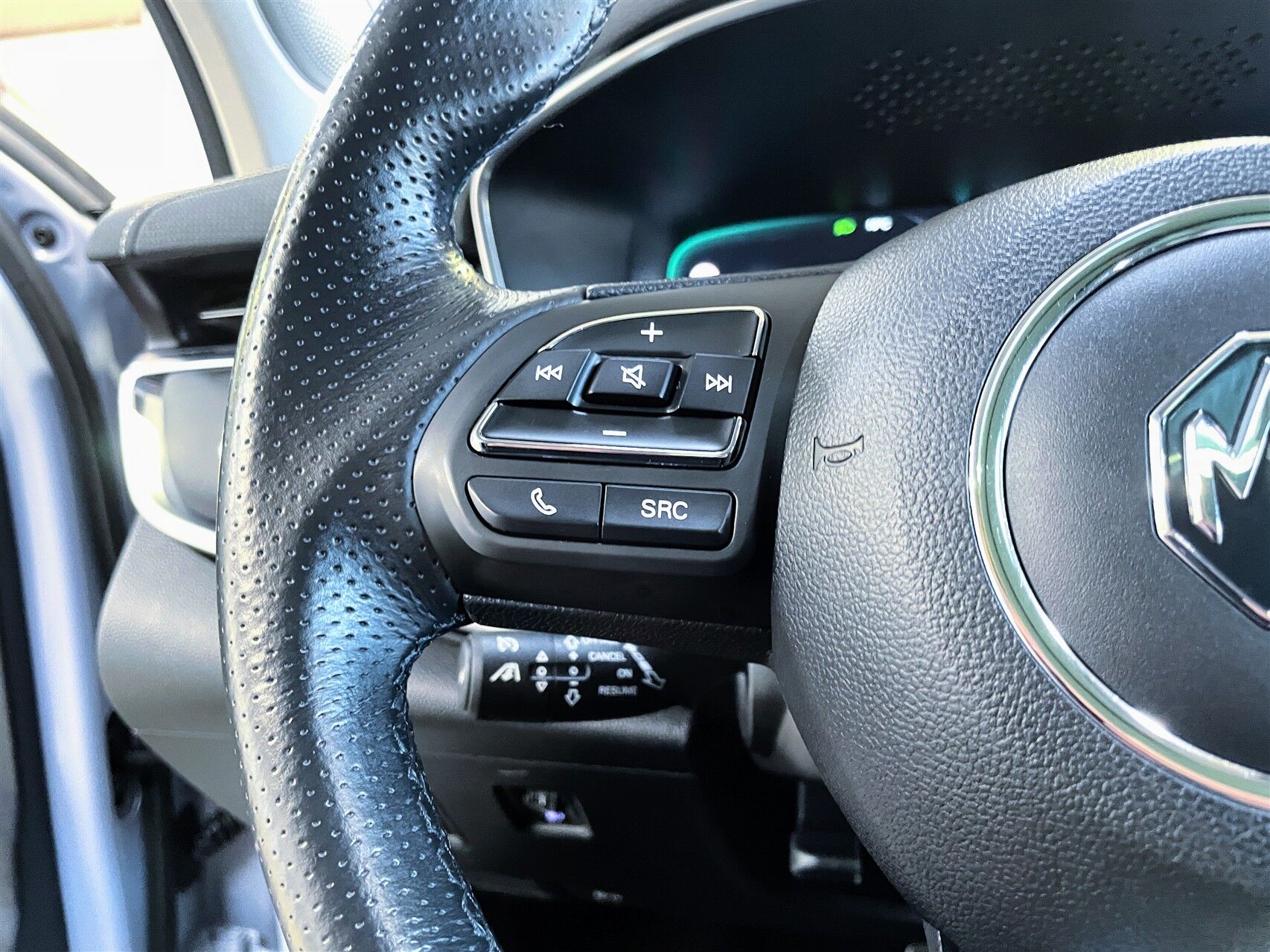 Billede af MG Marvel R EL Performance 4x4 288HK 5d Aut.