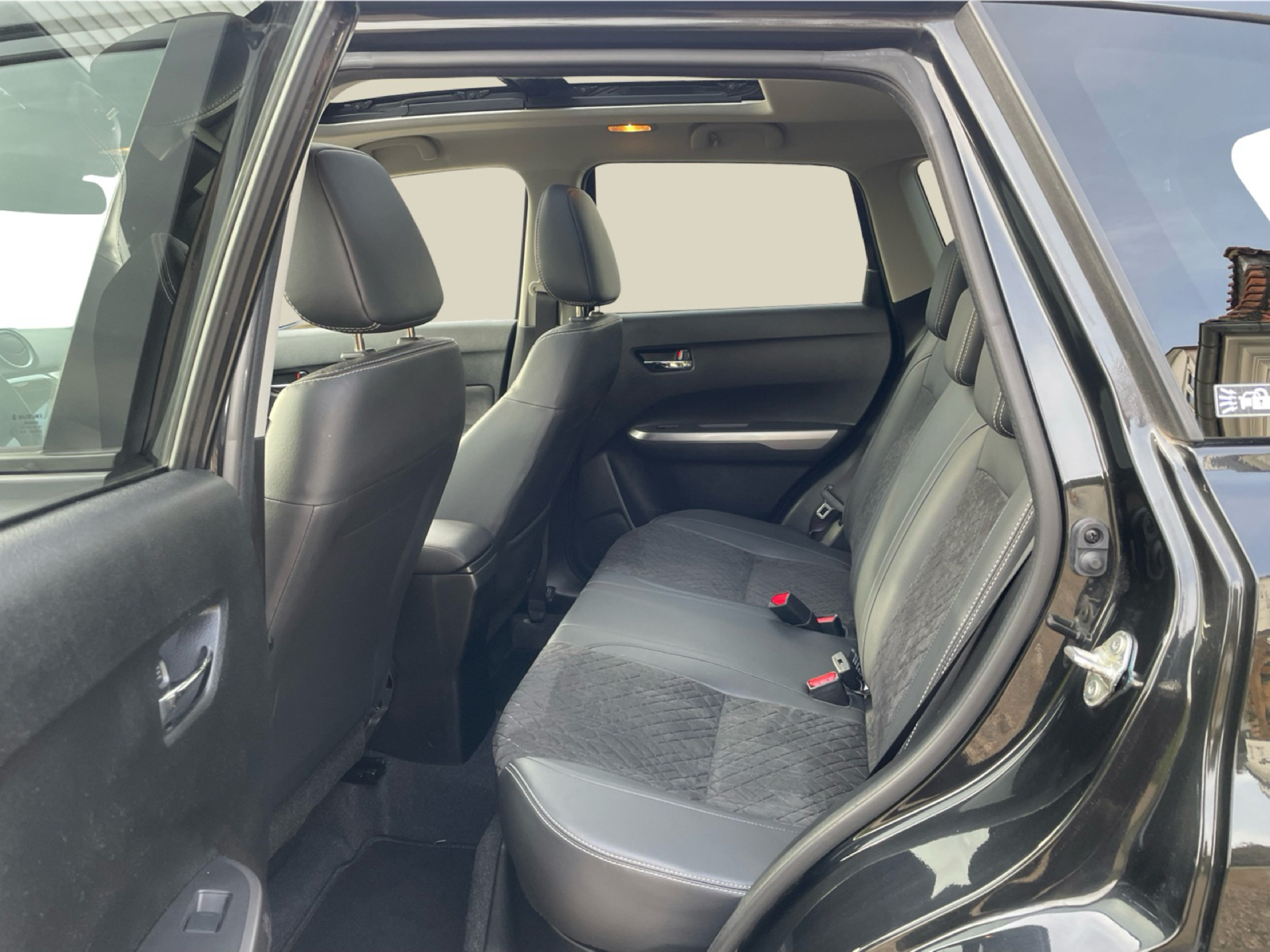 Billede af Suzuki Vitara 1,4 Boosterjet  Mild hybrid Adventure 129HK 5d 6g