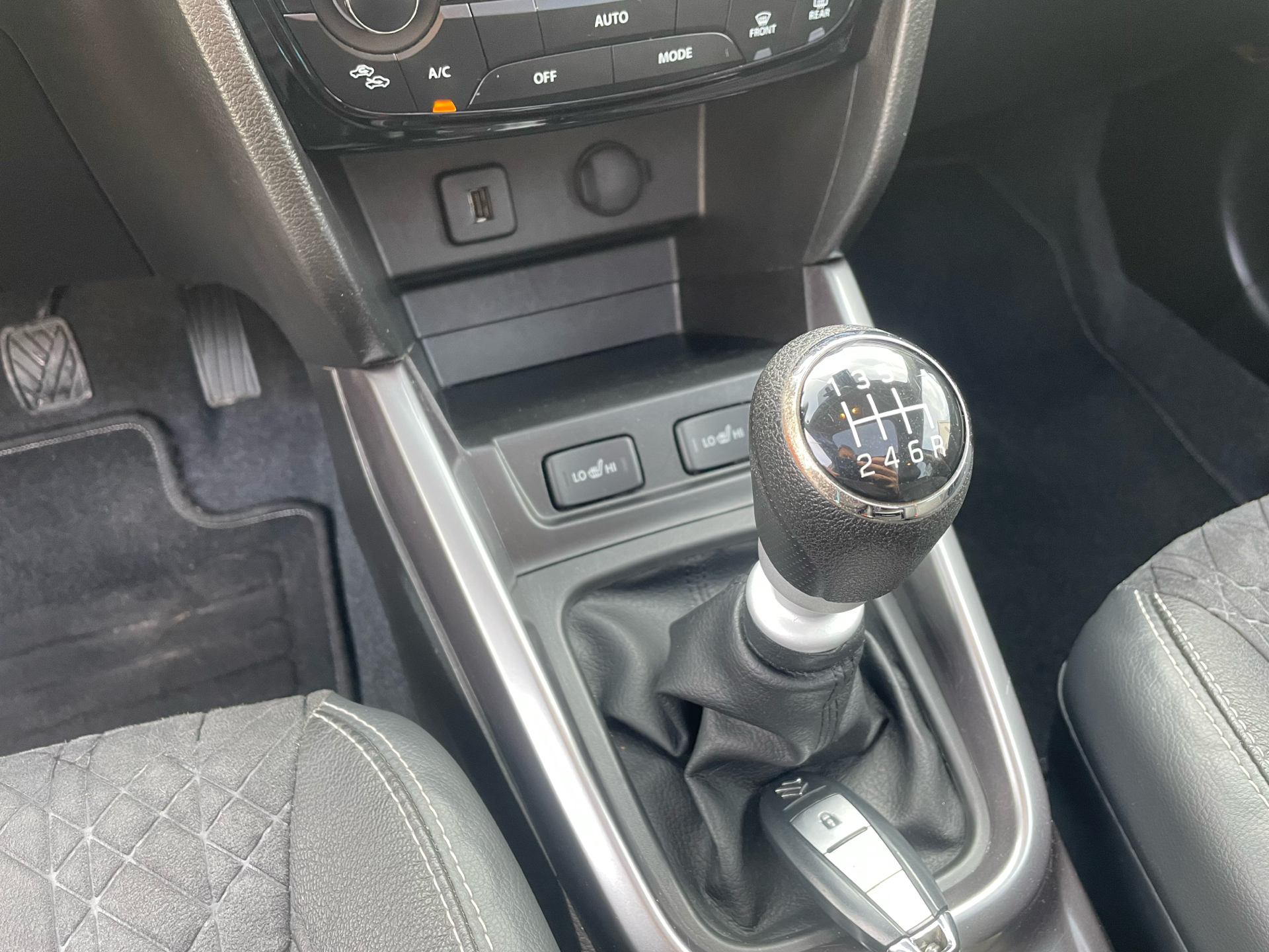 Billede af Suzuki Vitara 1,4 Boosterjet  Mild hybrid Adventure 129HK 5d 6g