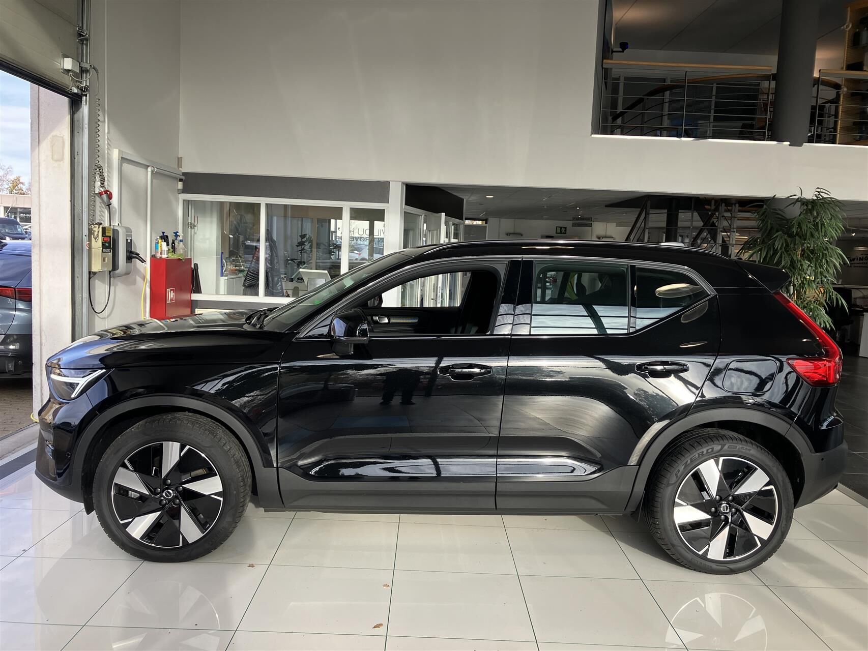 Billede af Volvo EX40 Single Motor Extended Range Ultra 252HK 5d Aut.