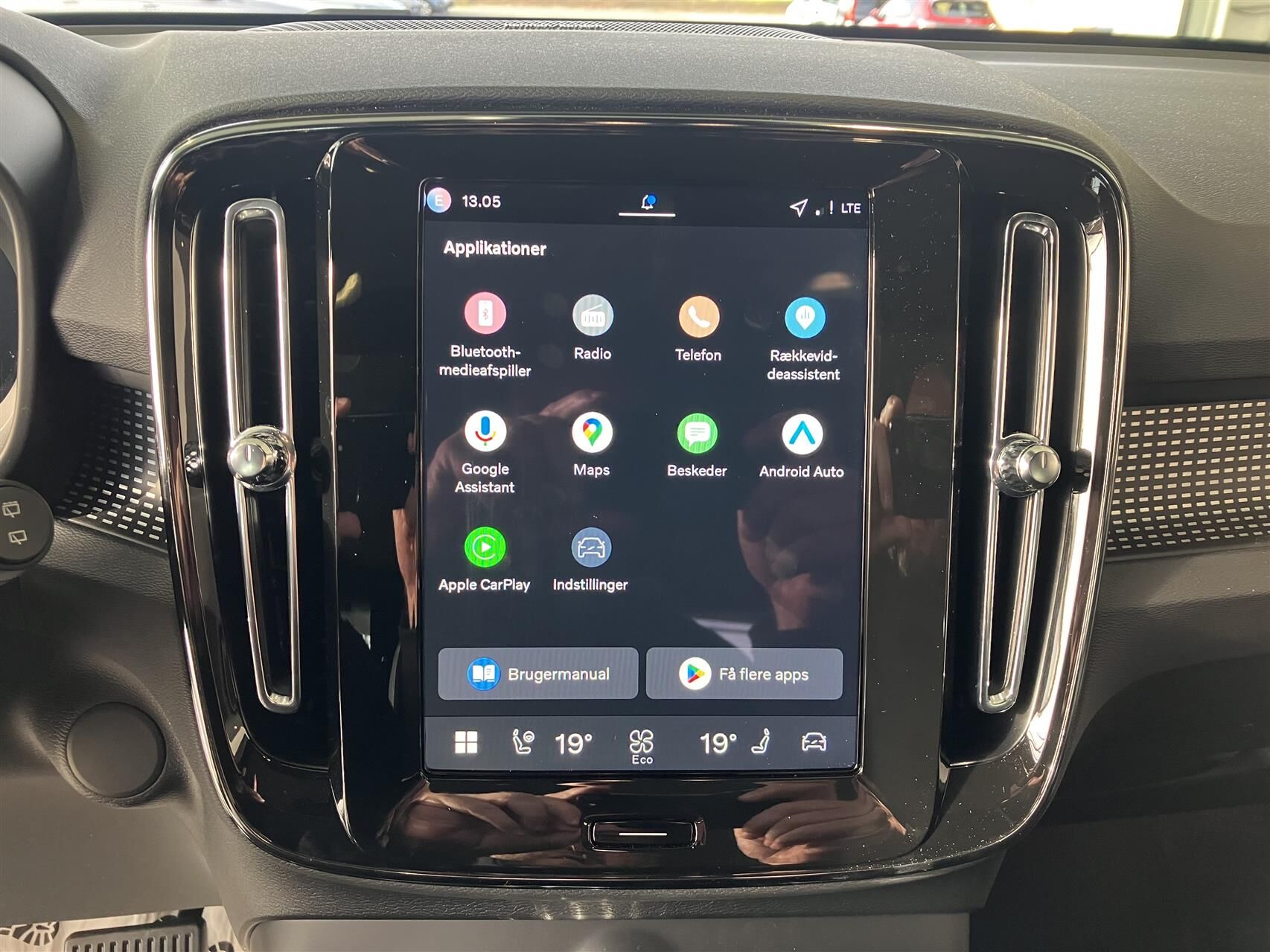 Billede af Volvo EX40 Single Motor Extended Range Ultra 252HK 5d Aut.