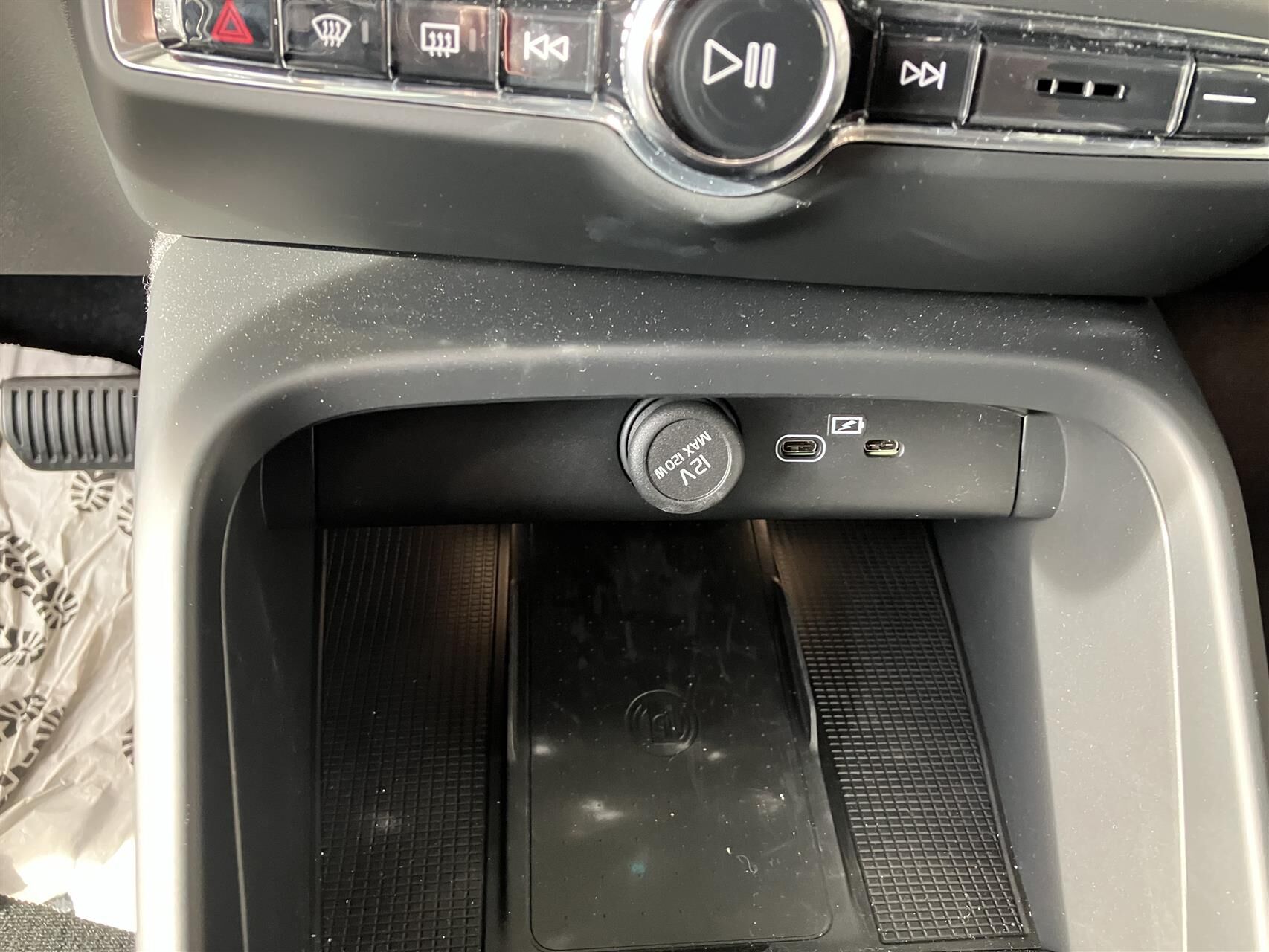 Billede af Volvo EX40 Single Motor Extended Range Ultra 252HK 5d Aut.