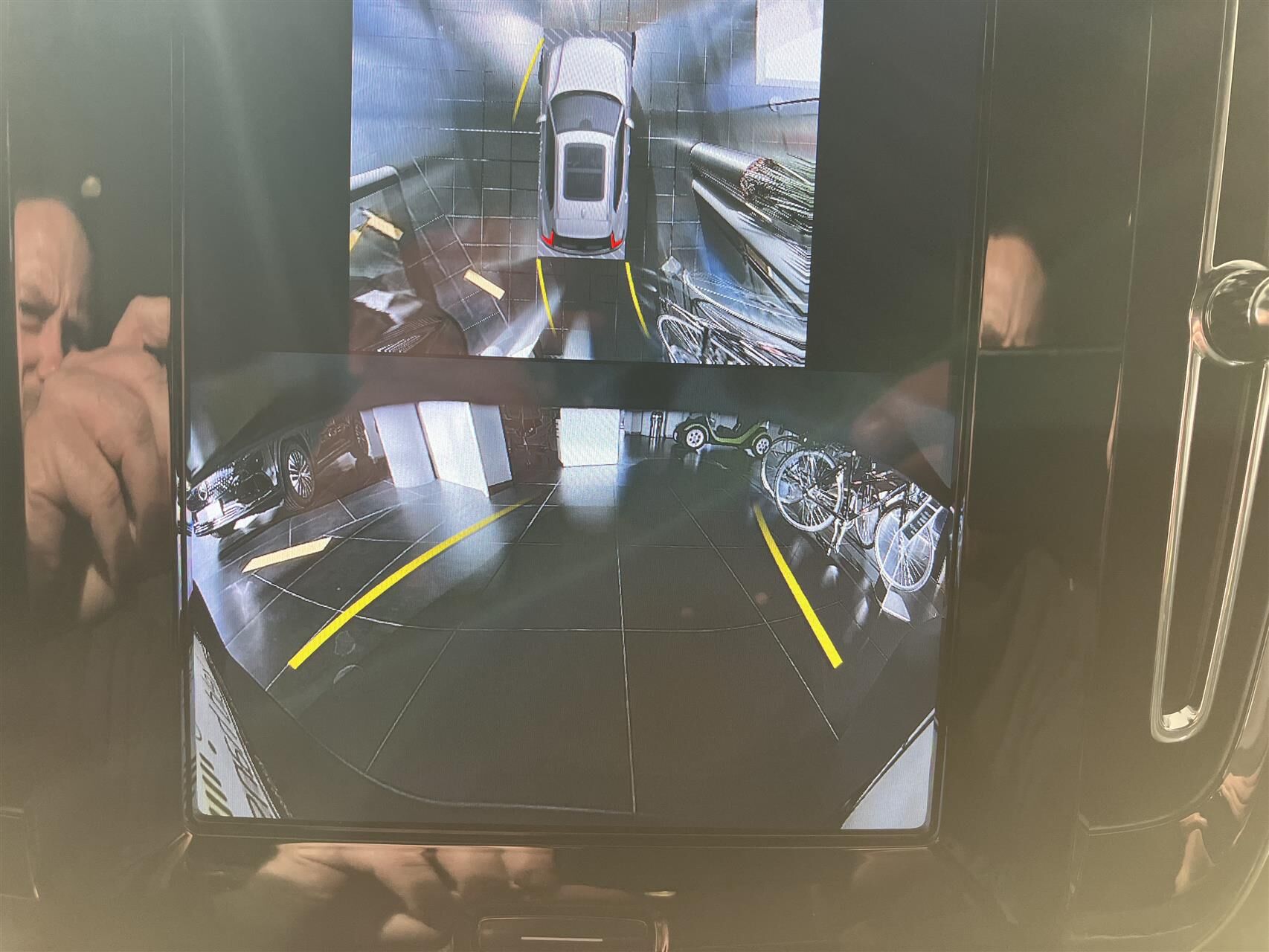 Billede af Volvo EX40 Single Motor Extended Range Ultra 252HK 5d Aut.