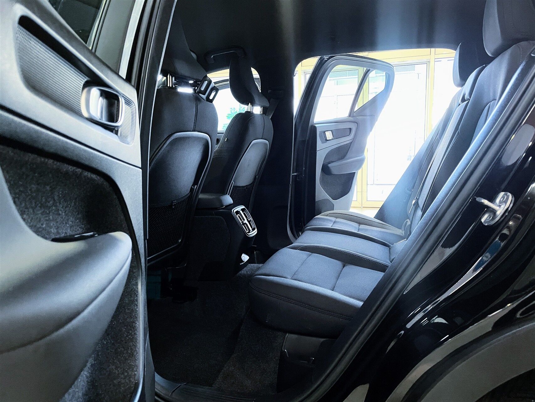 Billede af Volvo XC40 P6 Recharge Plus 231HK 5d Aut.