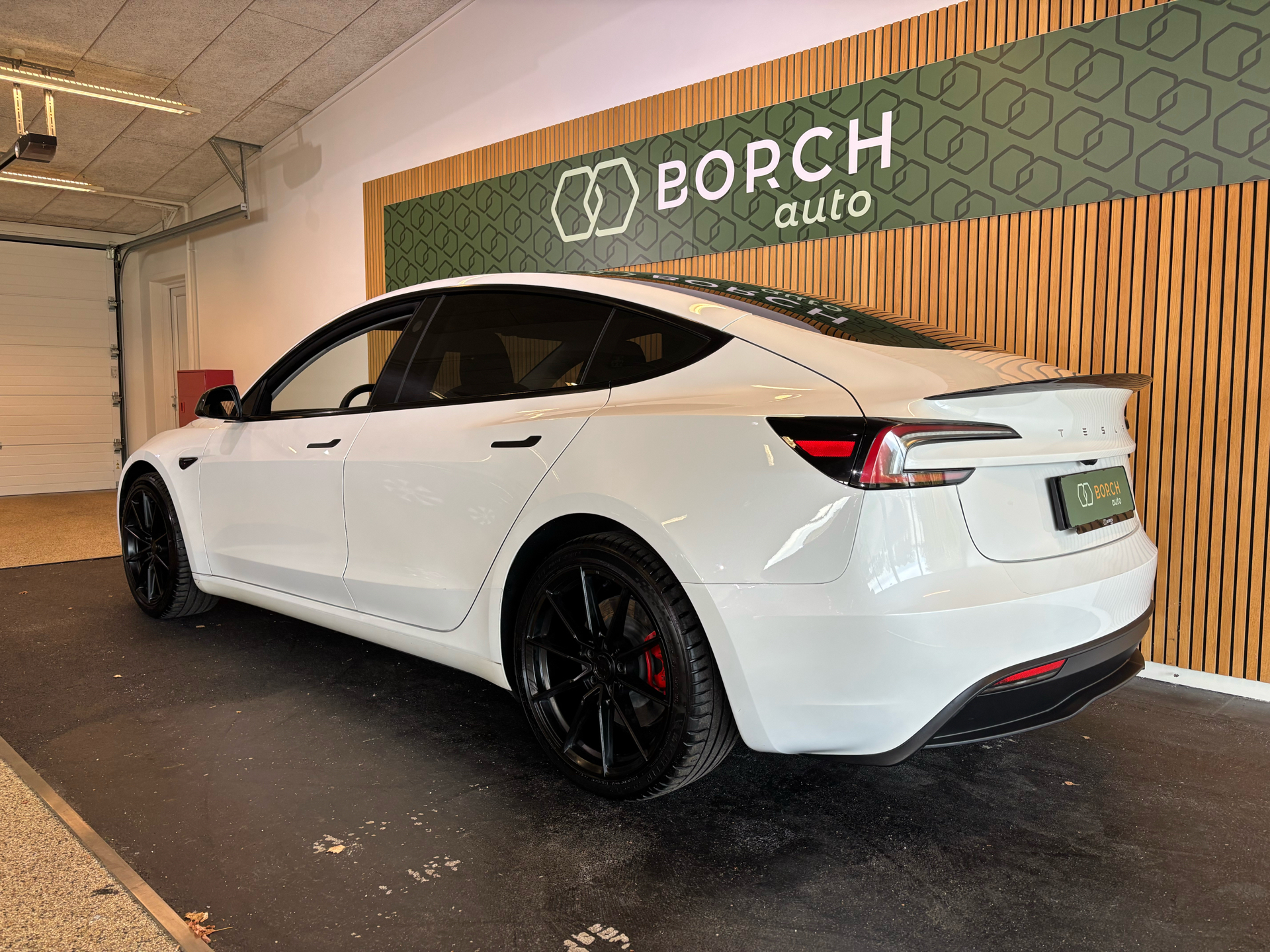 Billede af Tesla Model 3 EL Standard Range 283HK Aut.