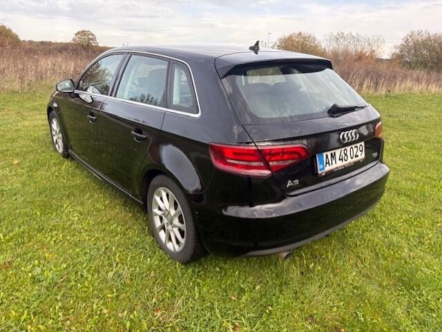 Billede af Audi A3 Sportback 1,6 TDI Ultra Attraction 110HK 5d 6g