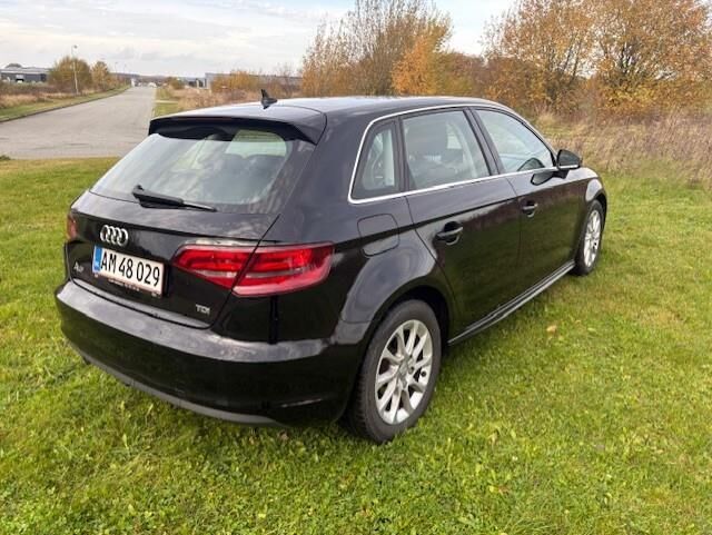 Billede af Audi A3 Sportback 1,6 TDI Ultra Attraction 110HK 5d 6g