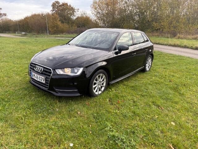 Billede af Audi A3 Sportback 1,6 TDI Ultra Attraction 110HK 5d 6g